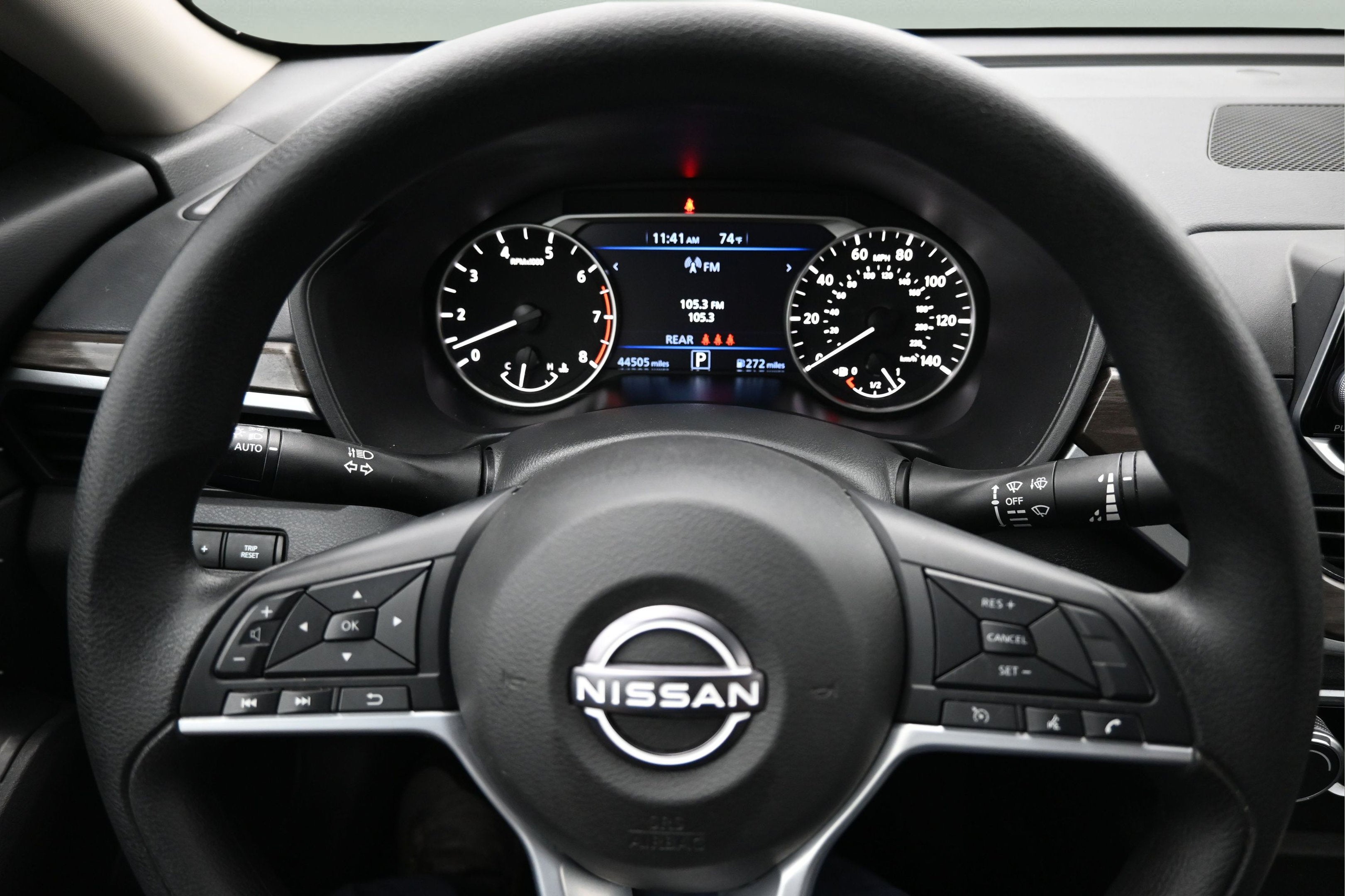 2025 Nissan Altima SV FWD
