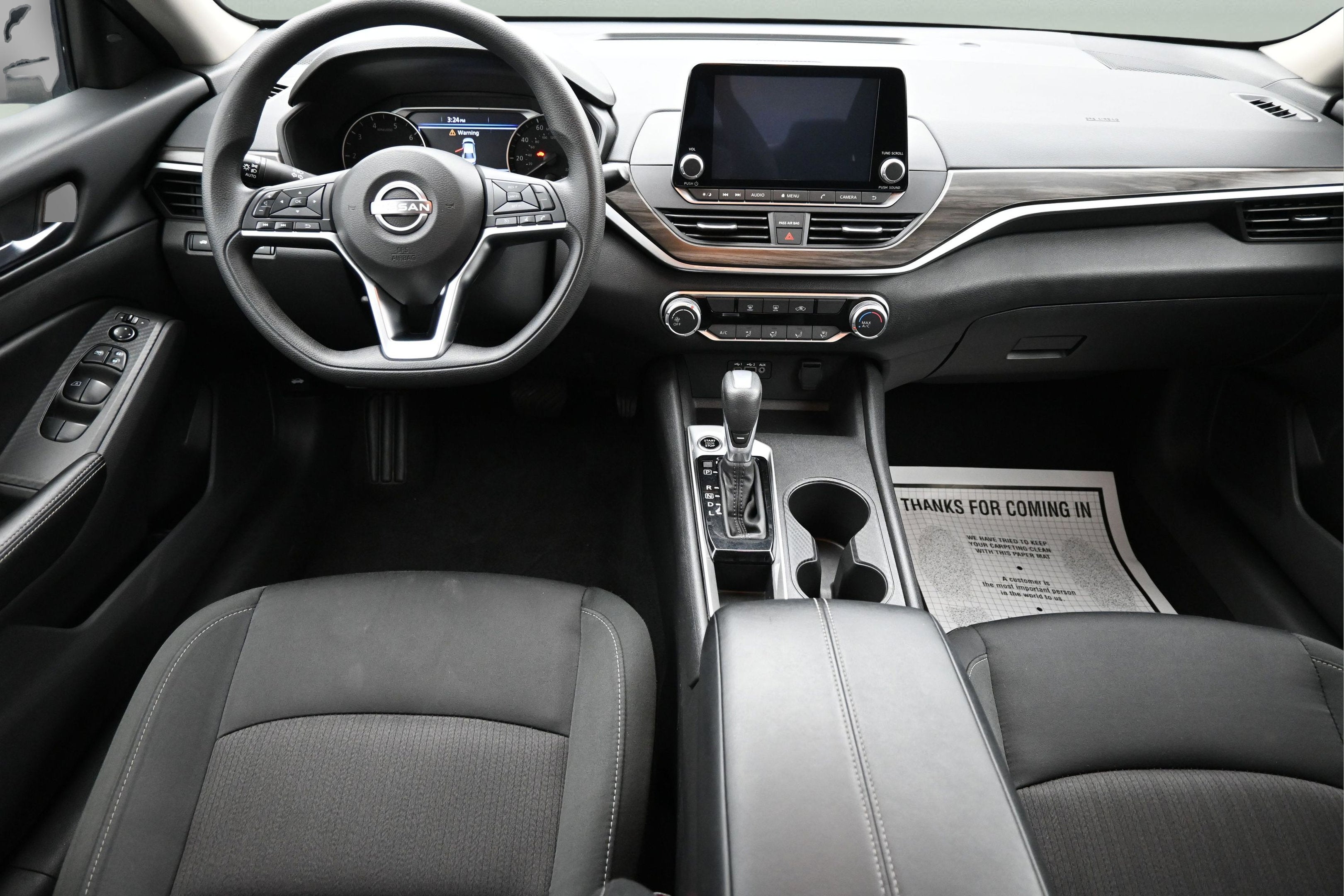 2025 Nissan Altima SV FWD