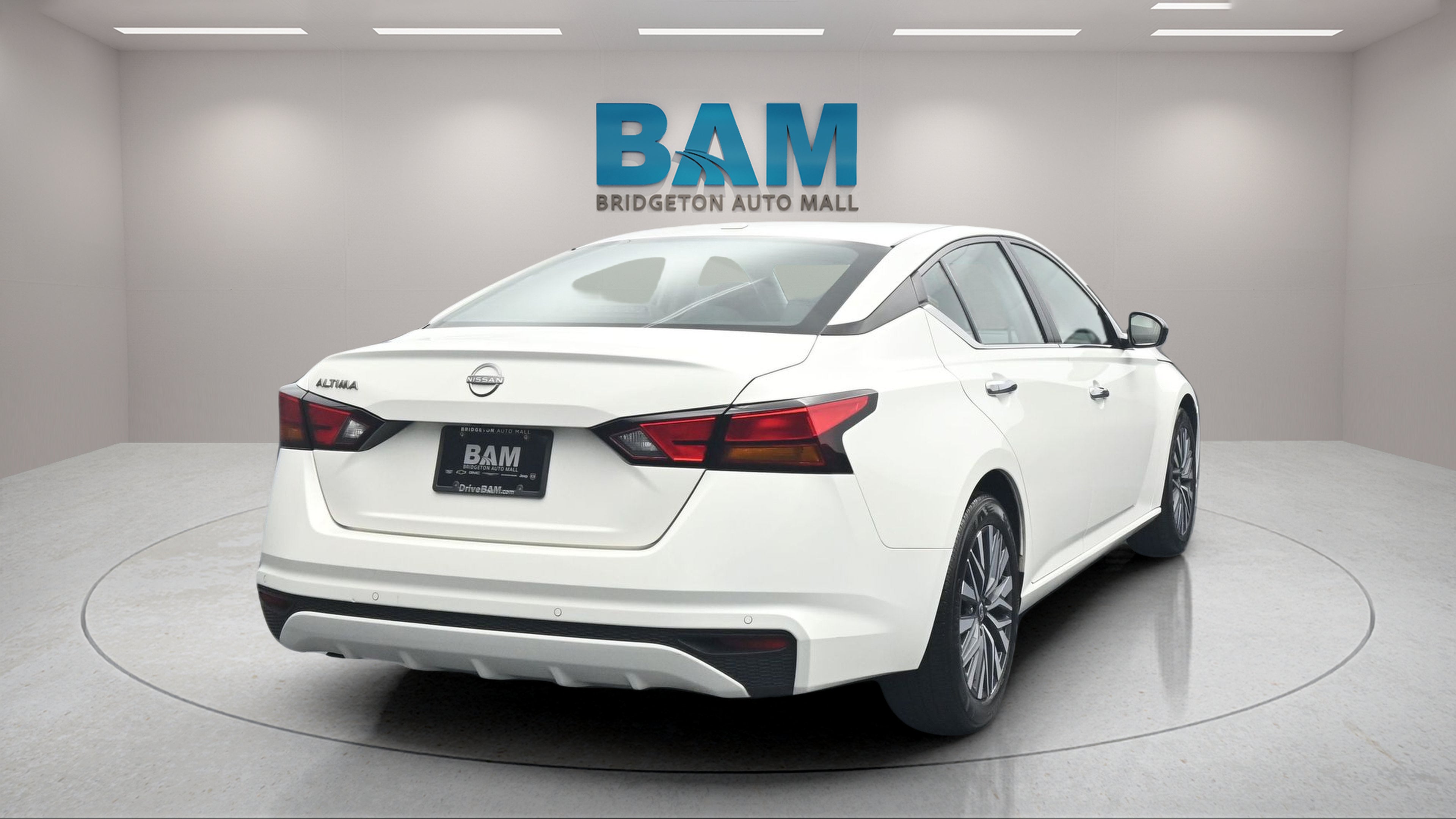 2025 Nissan Altima SV FWD