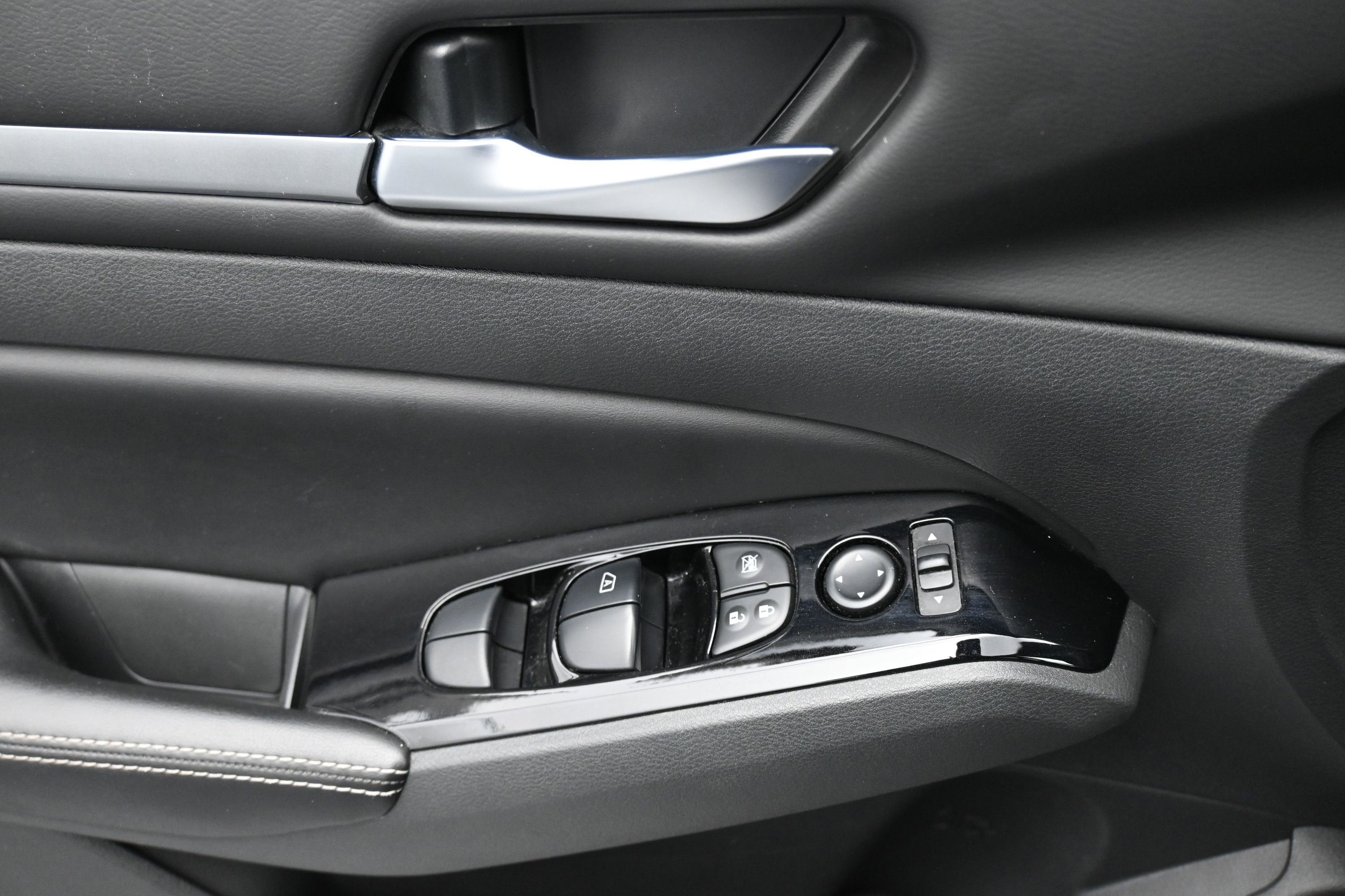 2023 Nissan Altima SV Intelligent AWD