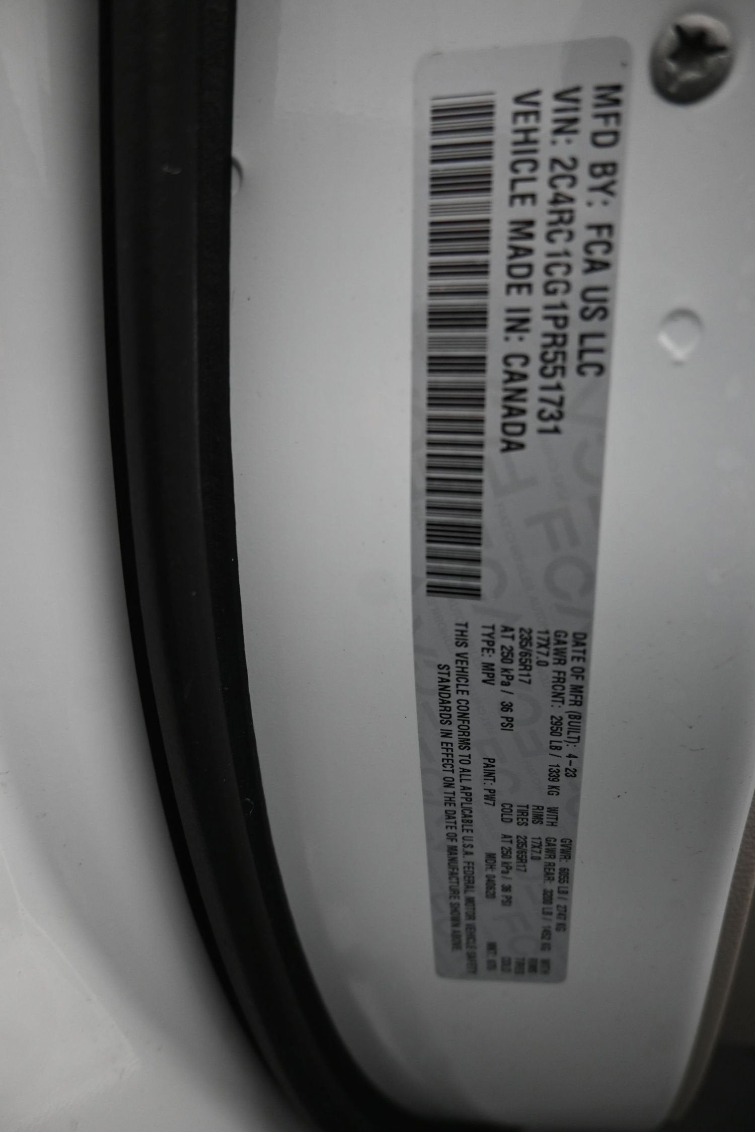 2023 Chrysler Voyager LX