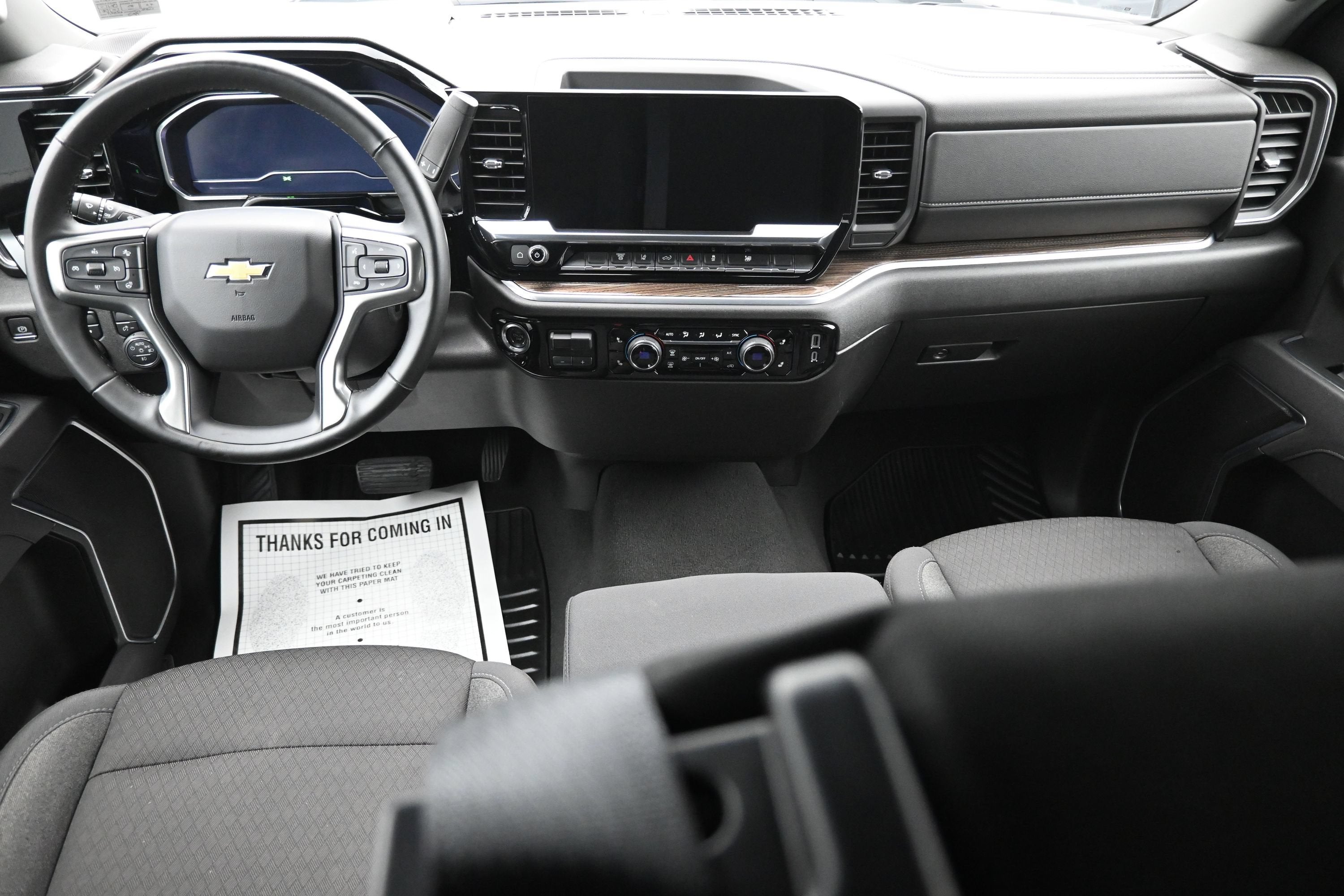 2025 Chevrolet Silverado 2500HD 4WD Crew Cab Standard Bed LT