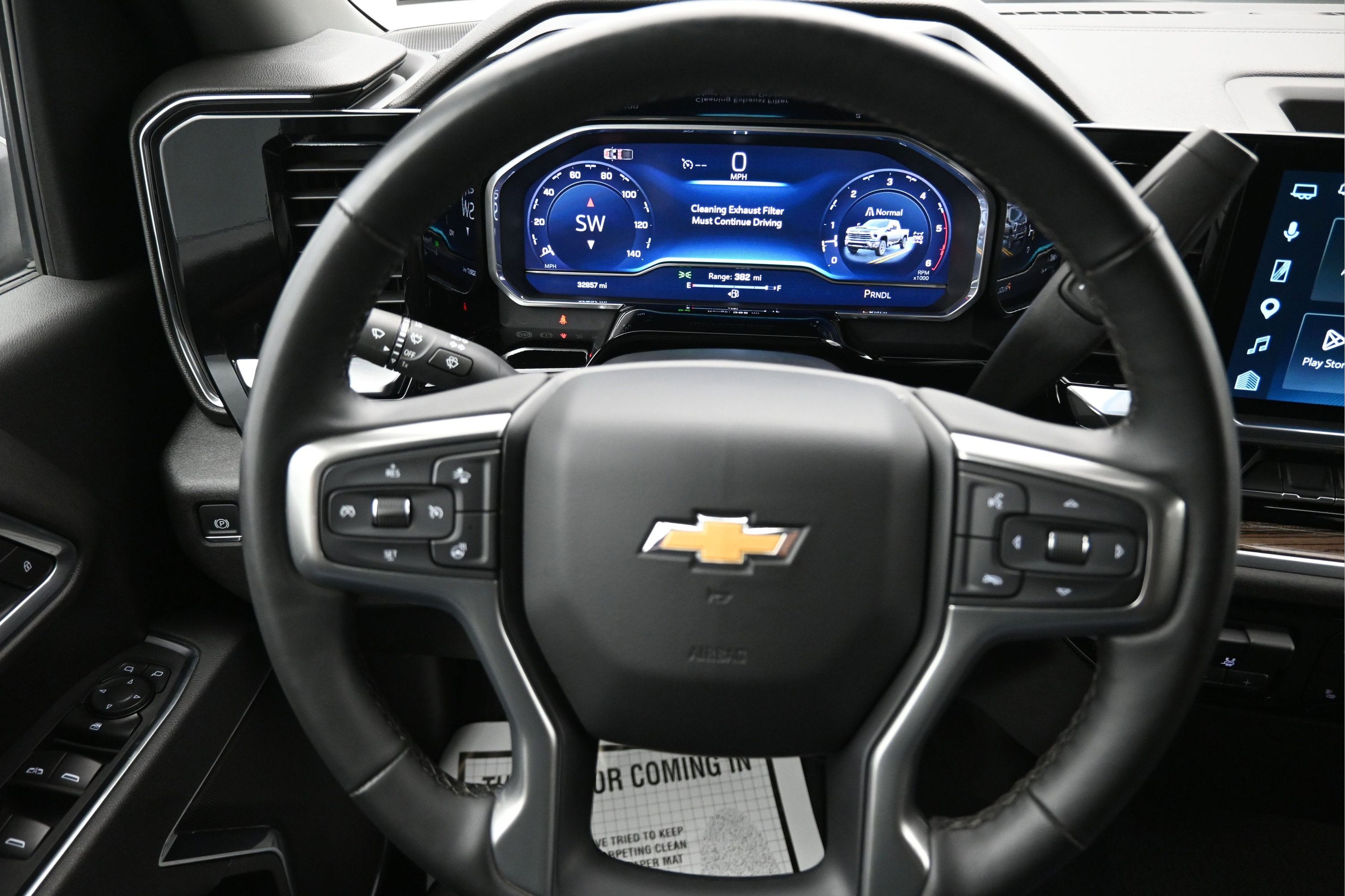 2025 Chevrolet Silverado 2500HD 4WD Crew Cab Standard Bed LT