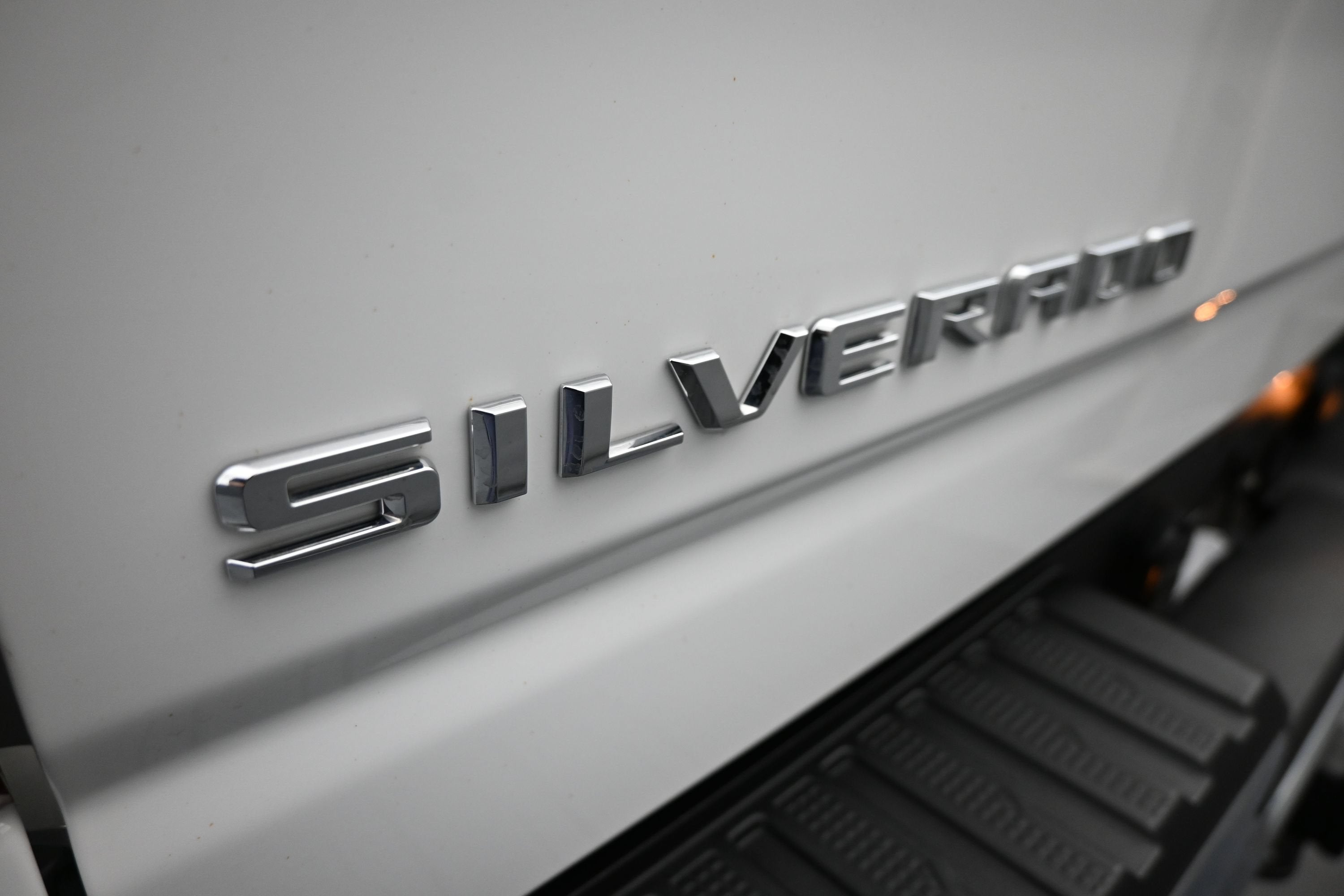2025 Chevrolet Silverado 2500HD 4WD Crew Cab Standard Bed LT