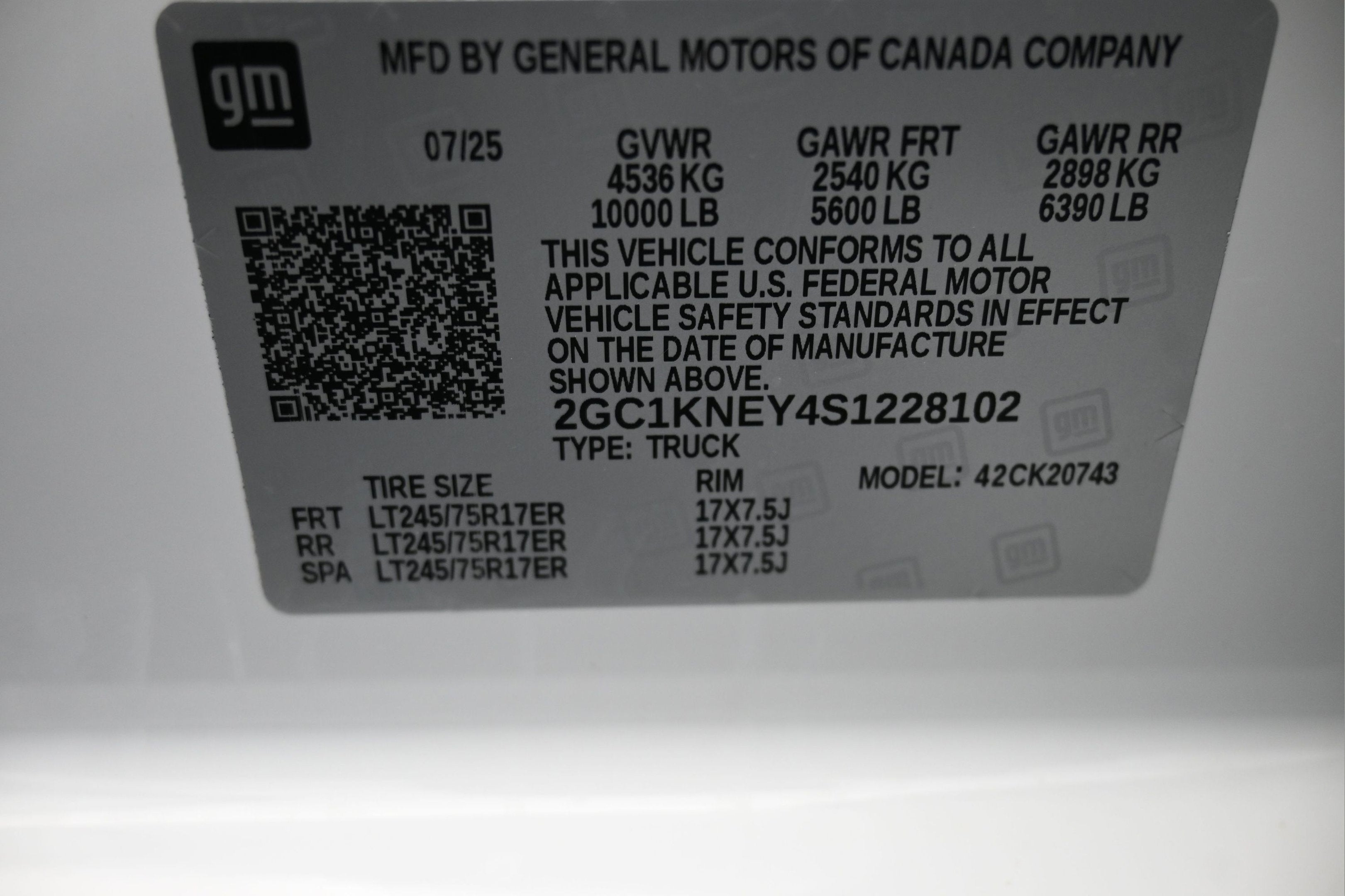 2025 Chevrolet Silverado 2500HD 4WD Crew Cab Standard Bed LT
