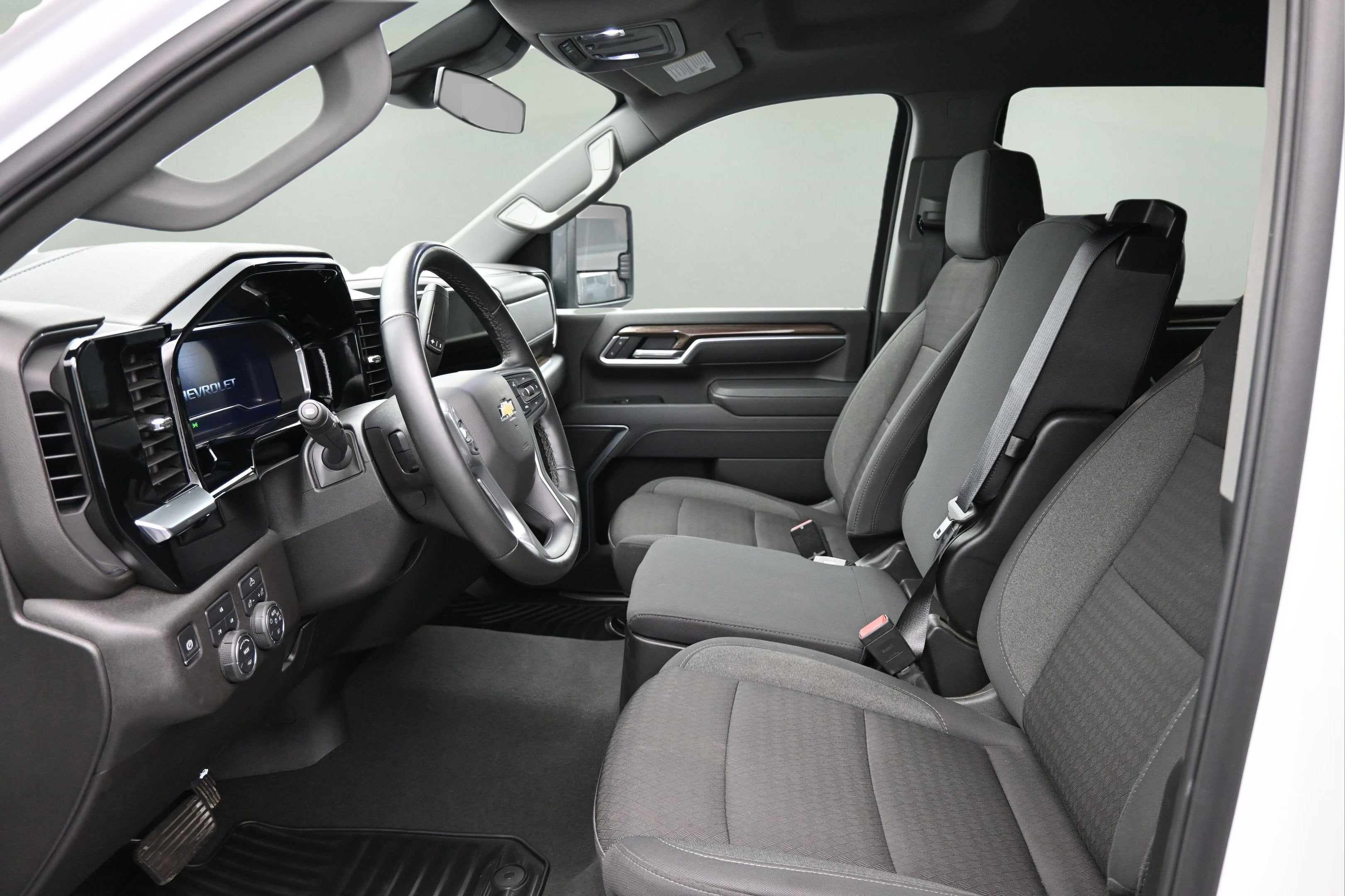 2025 Chevrolet Silverado 2500HD 4WD Crew Cab Standard Bed LT