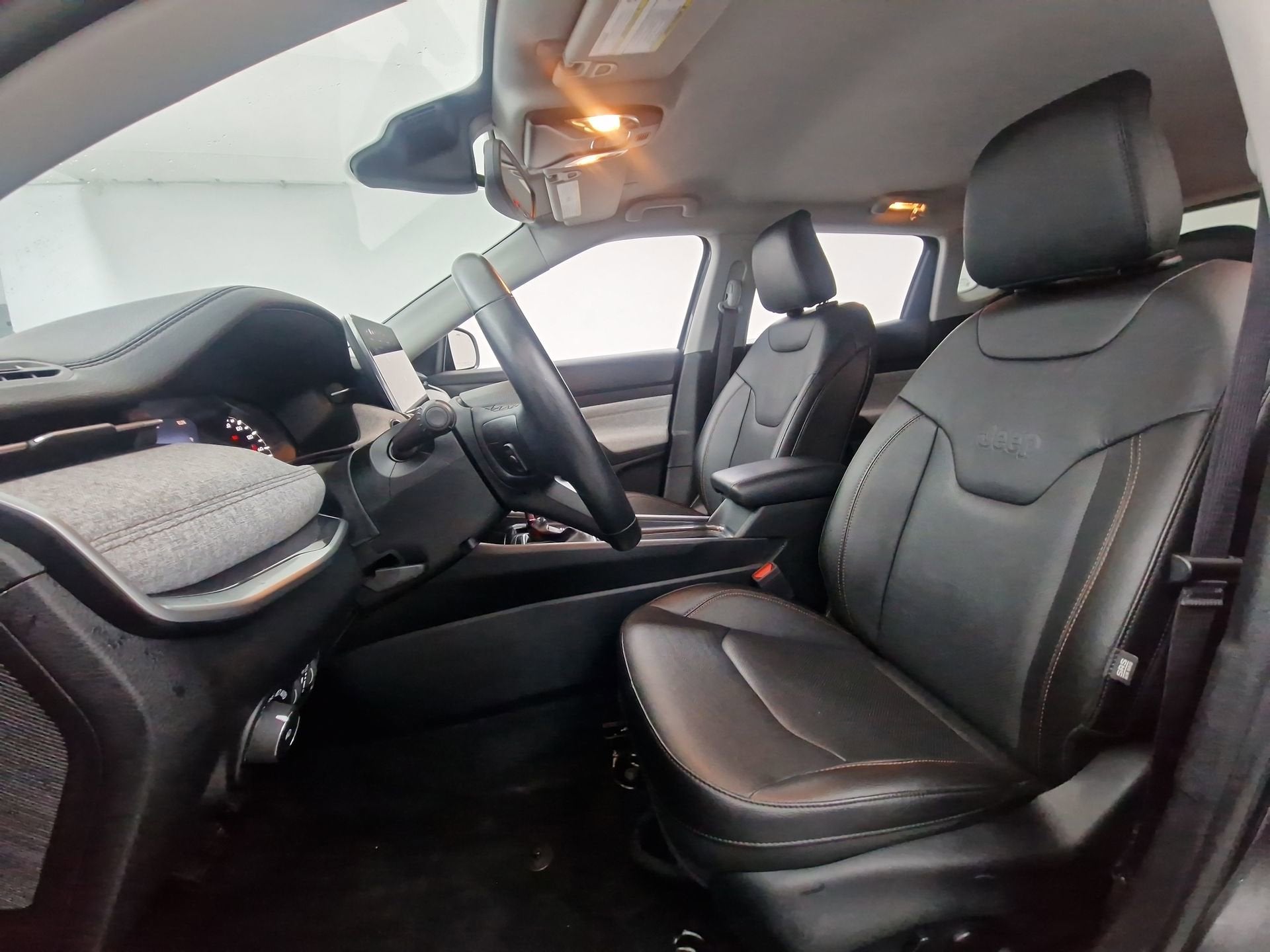 2022 Jeep Compass Latitude Lux 4x4