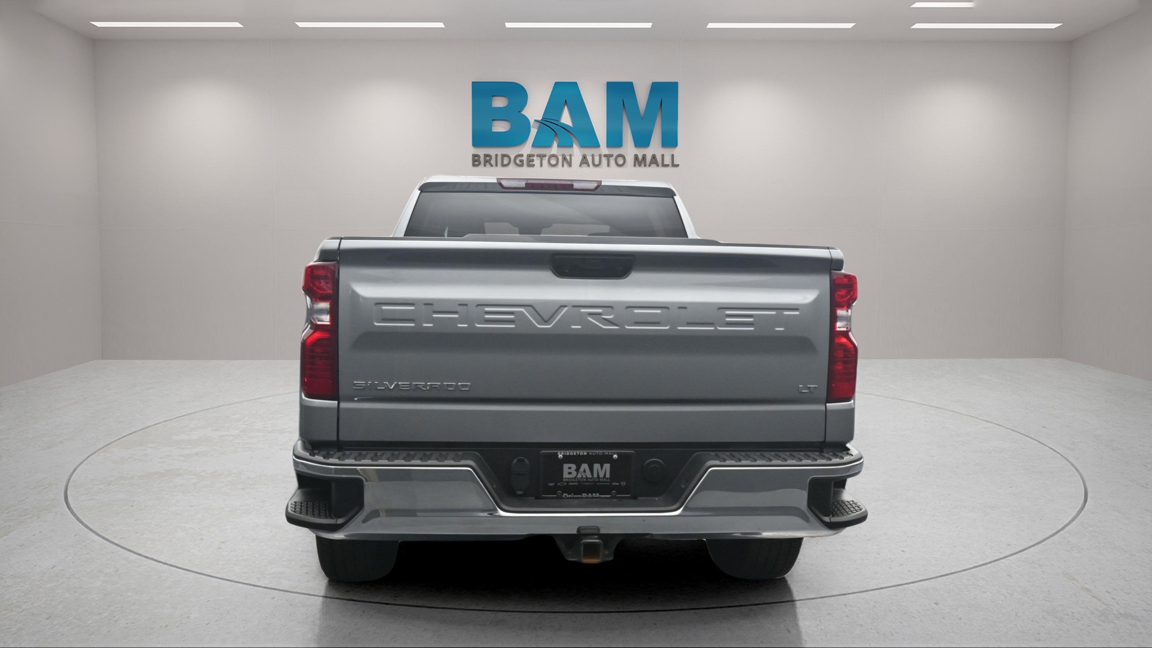 2023 Chevrolet Silverado 1500 4WD Crew Cab Short Bed LT with 2FL