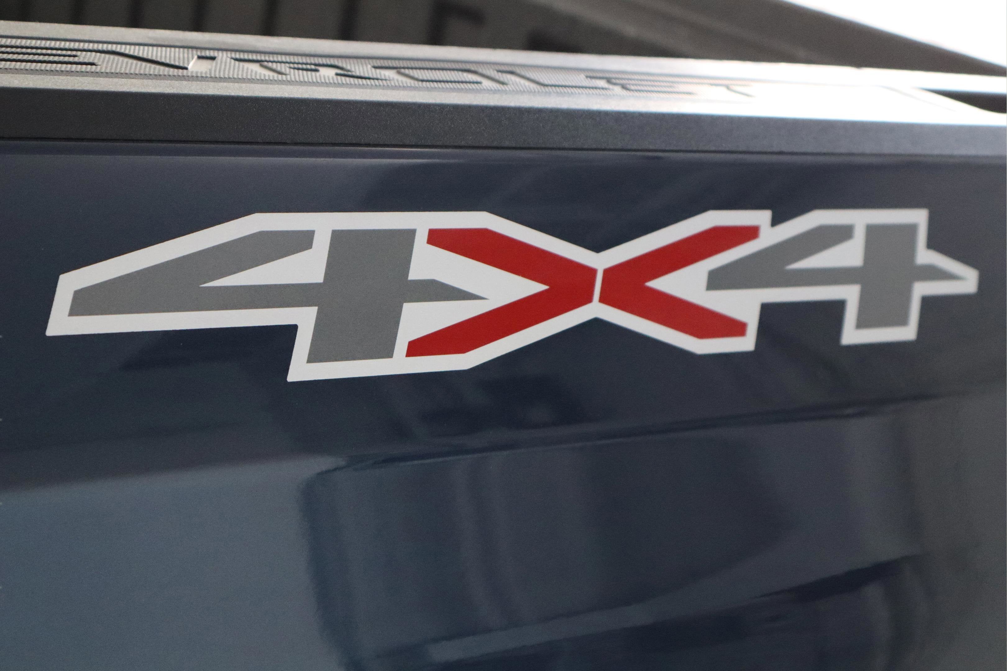 2023 Chevrolet Silverado 1500 4WD Crew Cab Short Bed LT with 2FL