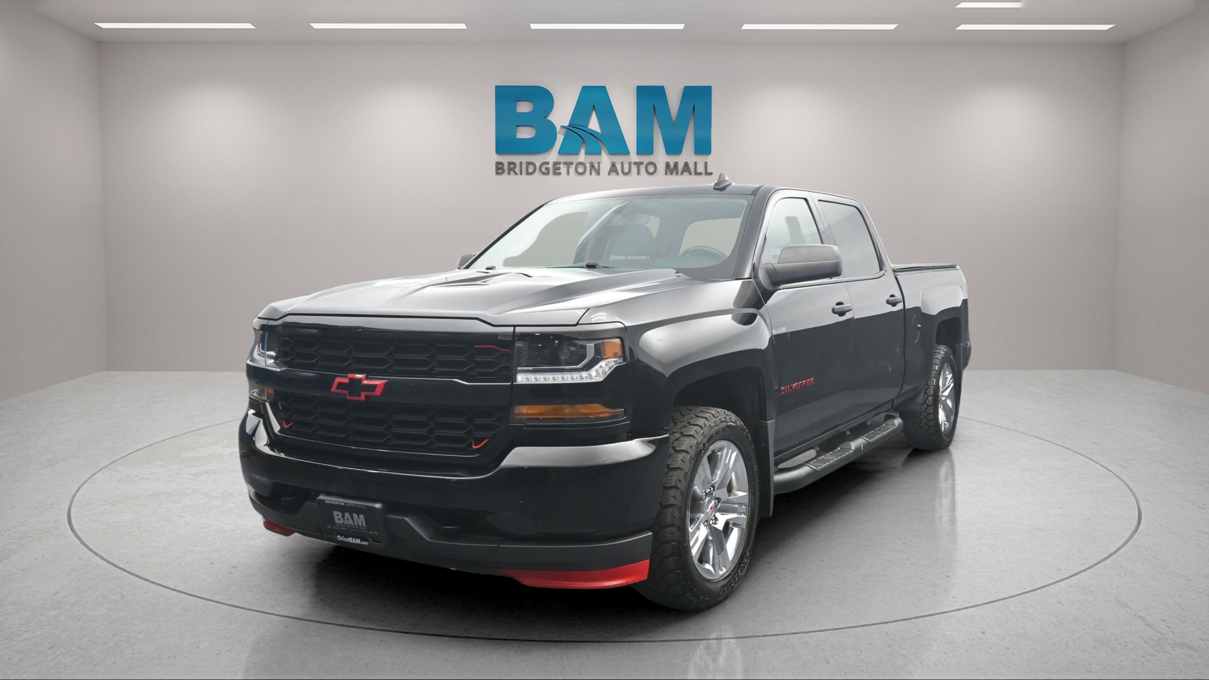 2018 Chevrolet Silverado 1500 Custom