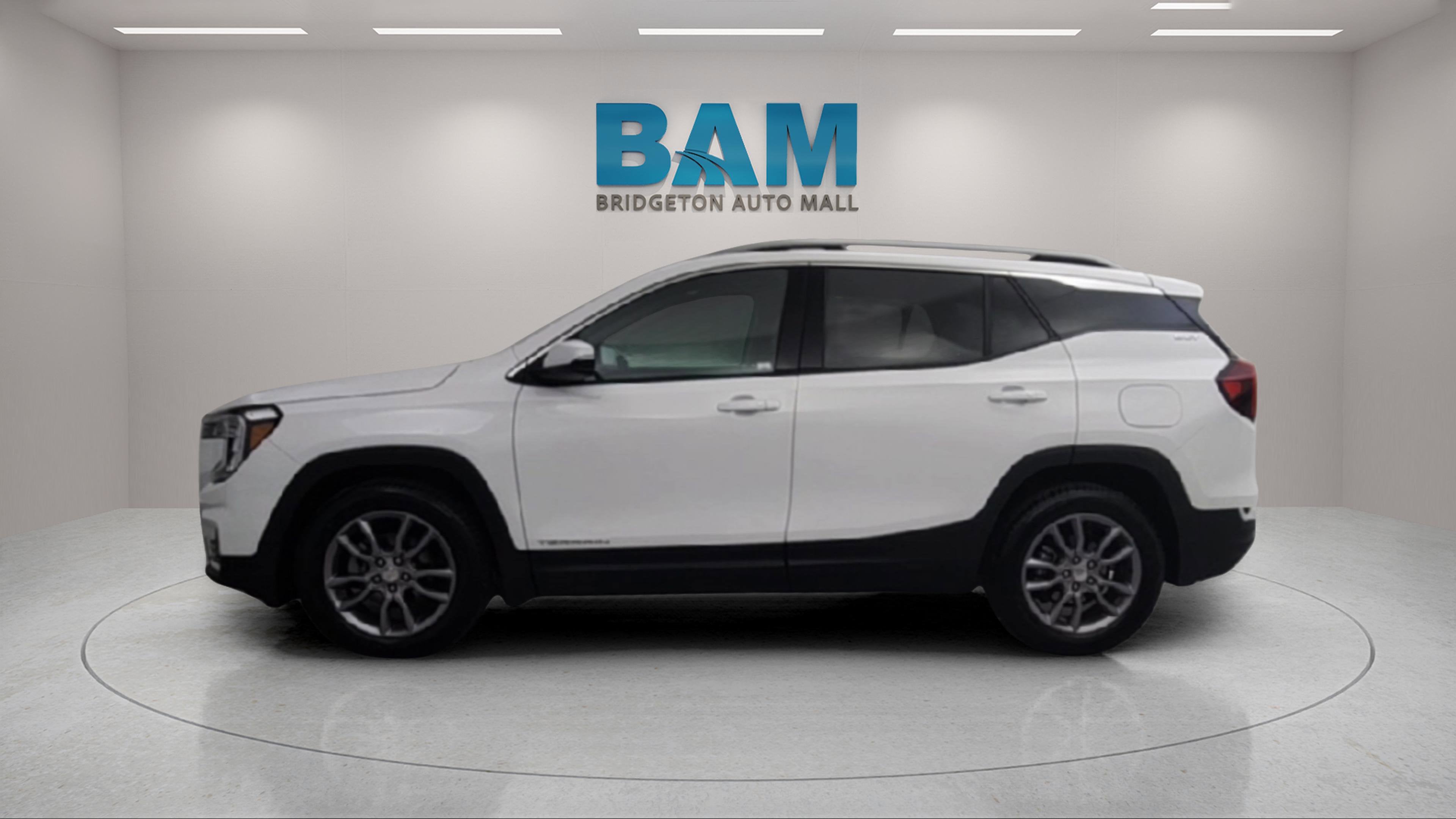 2023 GMC Terrain FWD SLT