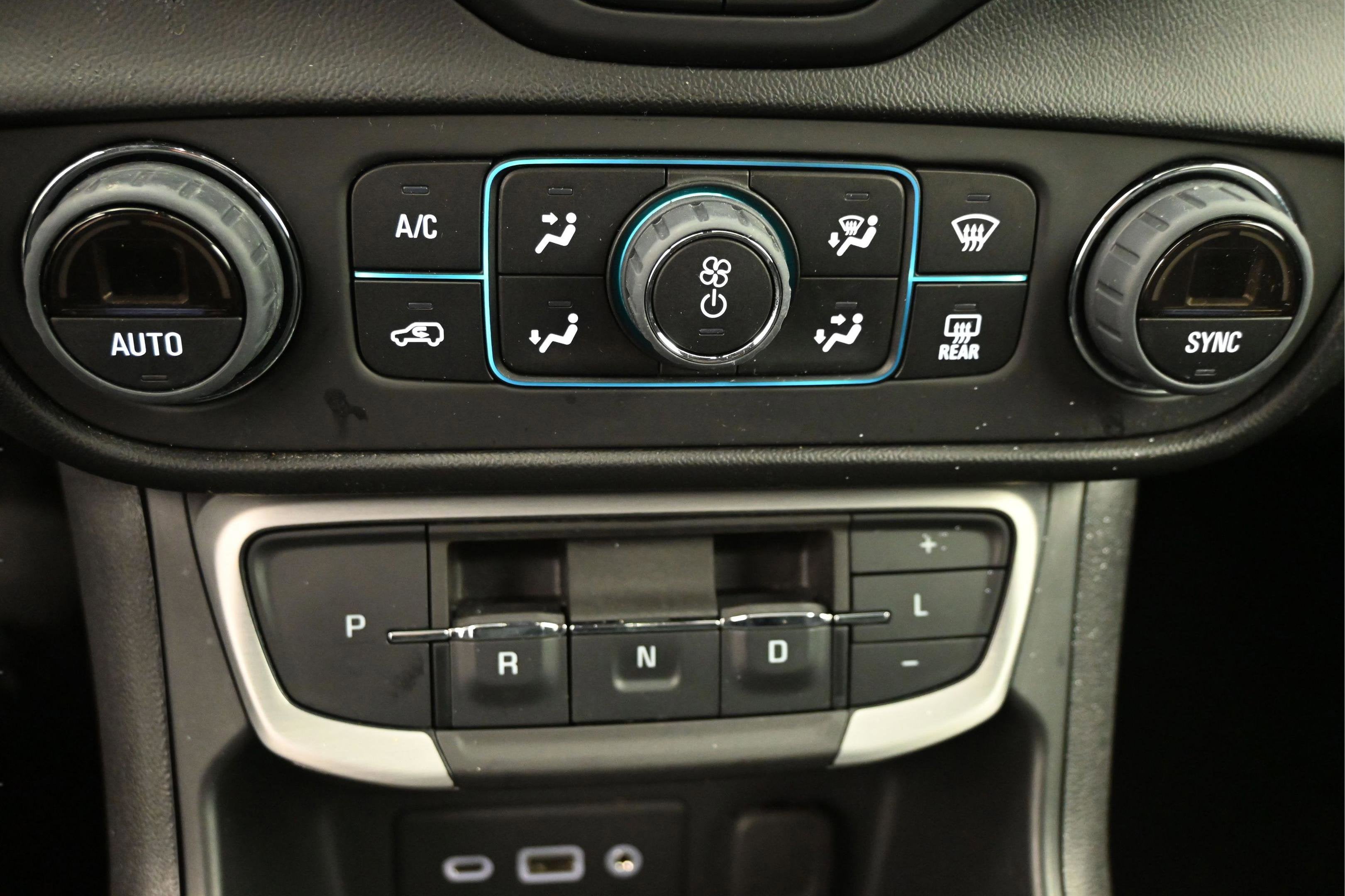 2023 GMC Terrain AWD SLE