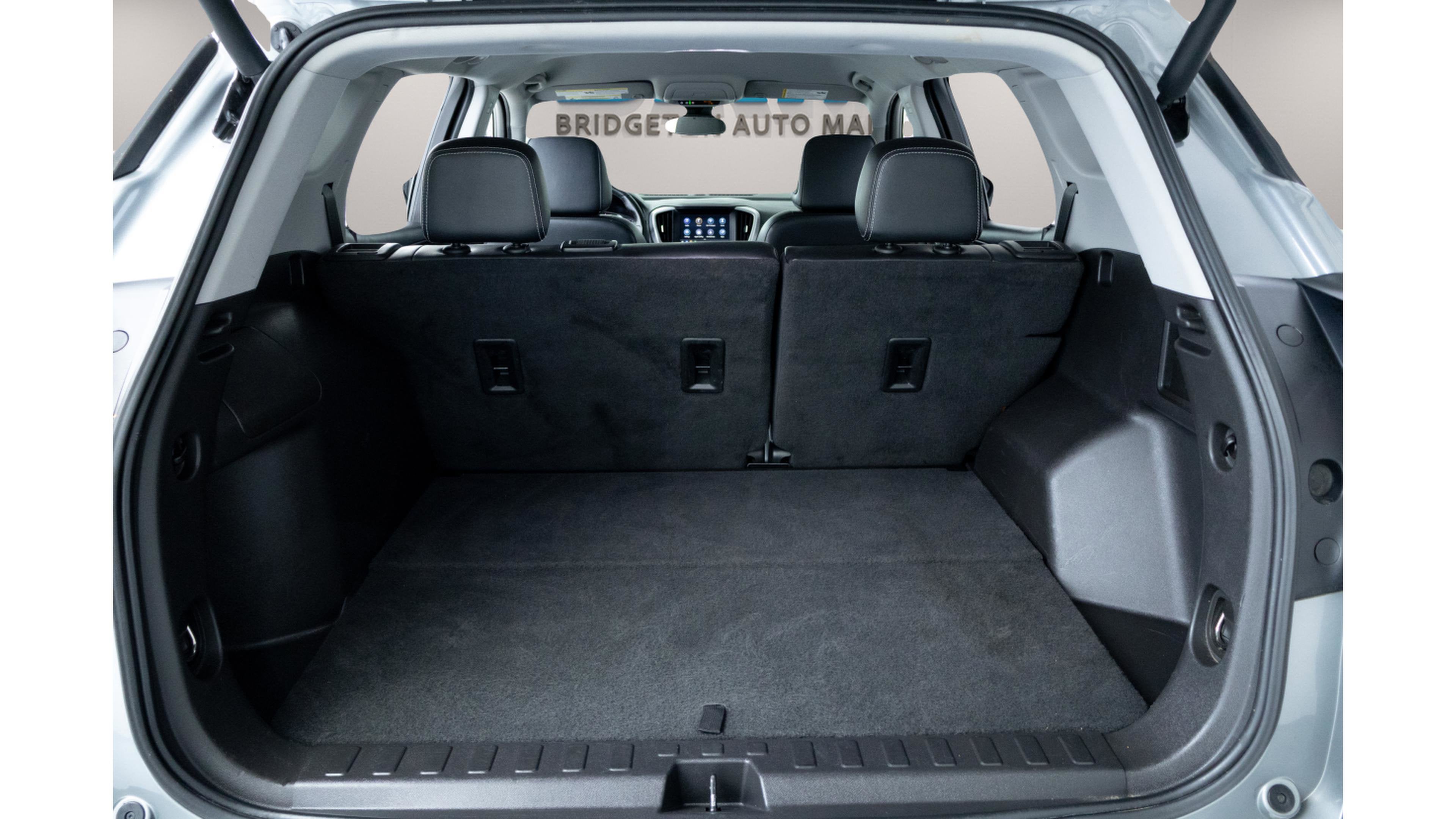 2023 GMC Terrain AWD SLT