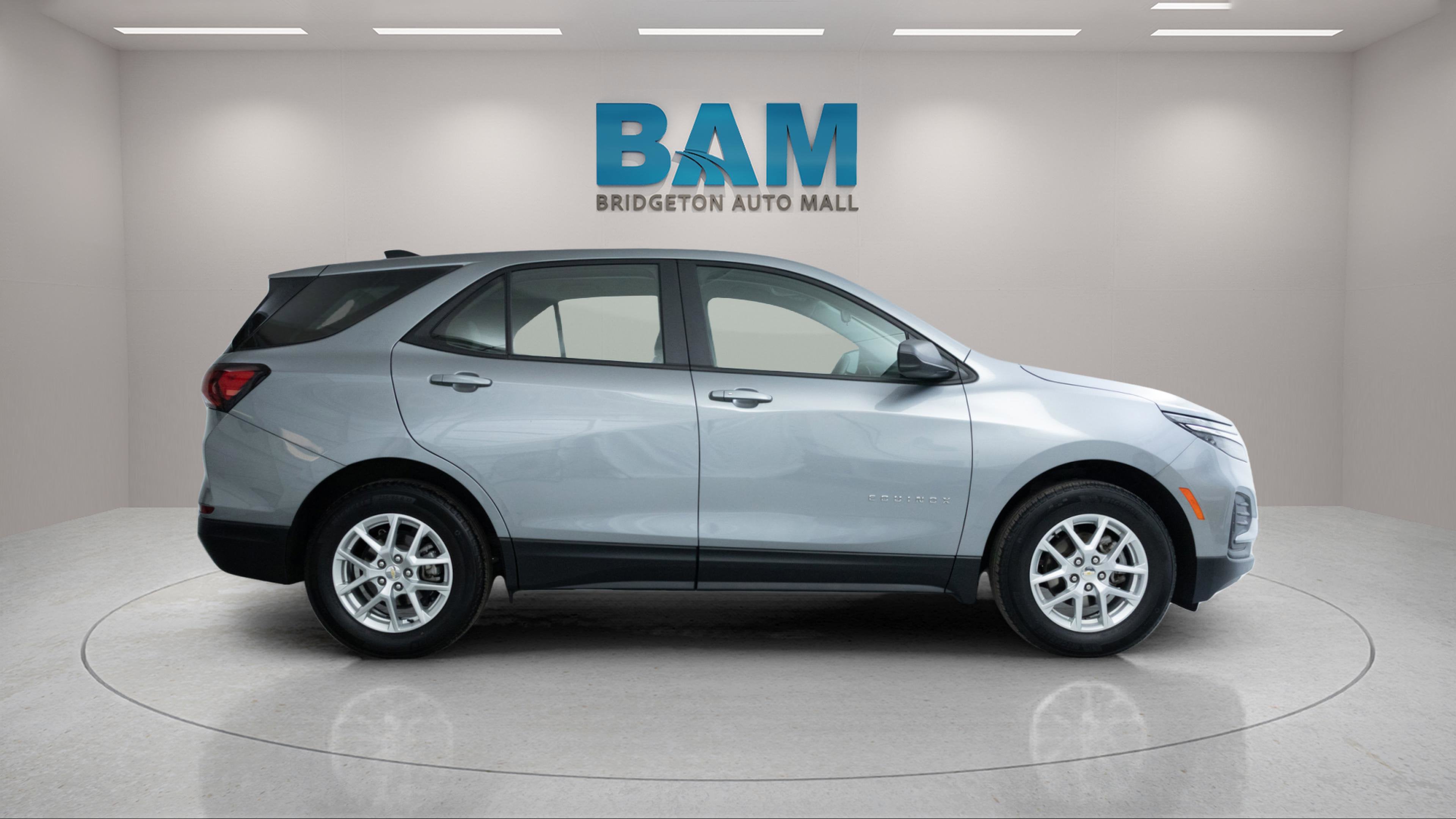 2024 Chevrolet Equinox LS