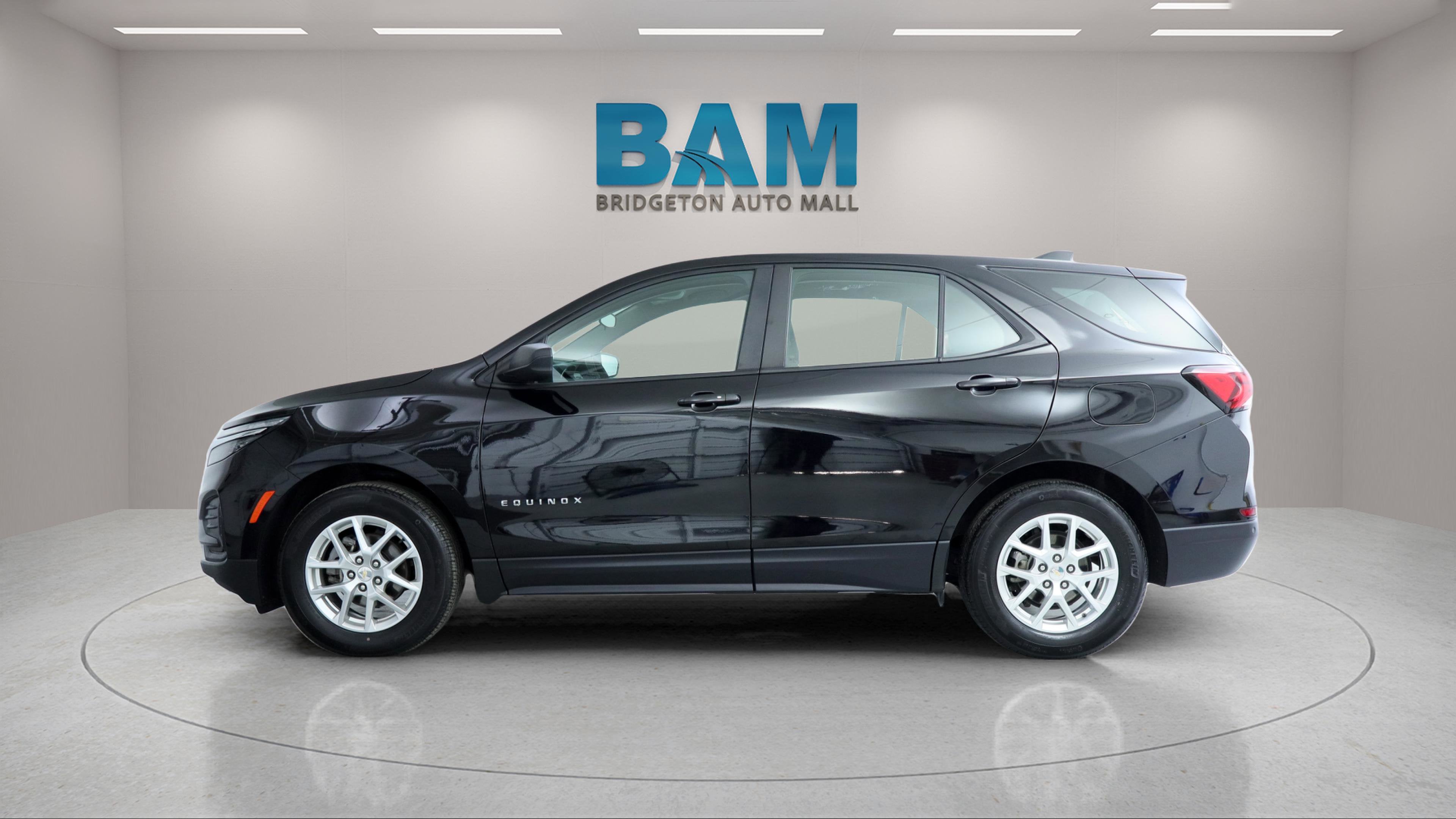 2023 Chevrolet Equinox FWD LS