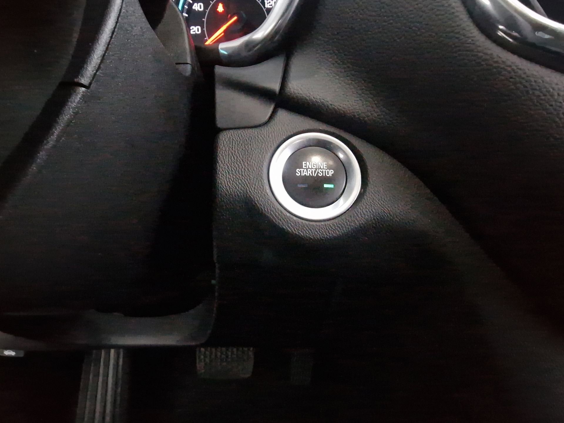 2022 Chevrolet Equinox FWD LT