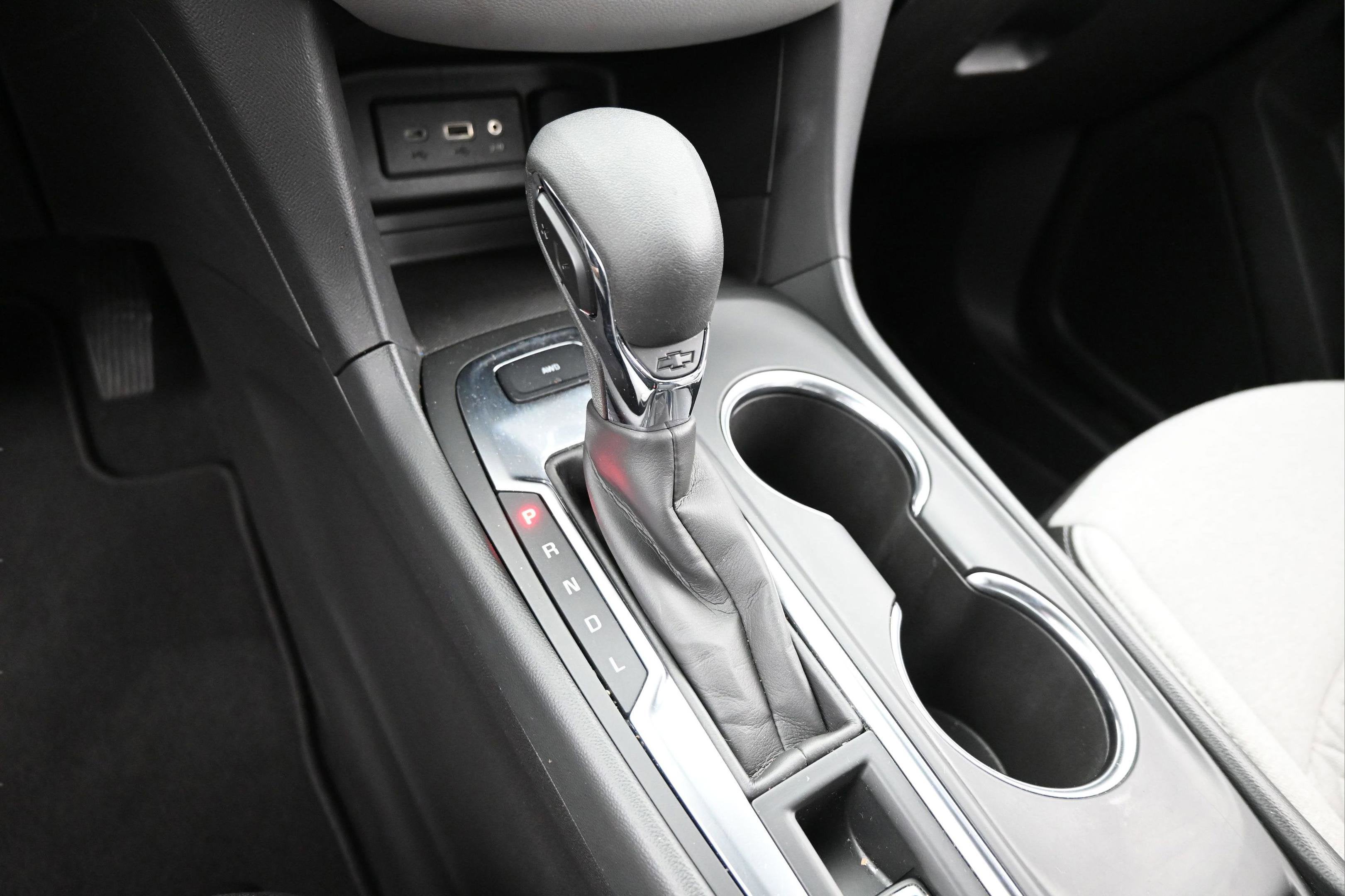 2022 Chevrolet Equinox AWD LS