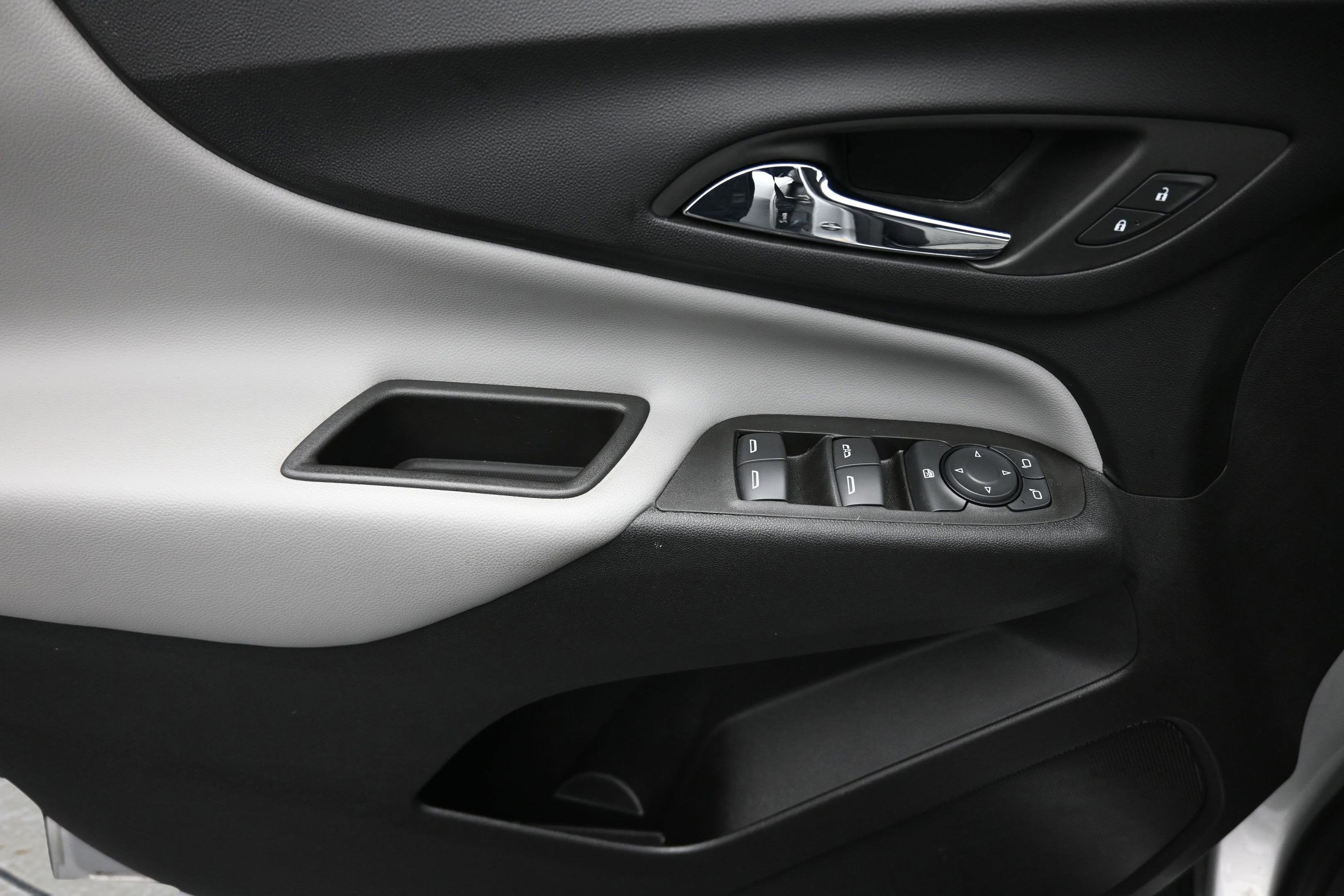 2022 Chevrolet Equinox AWD LS