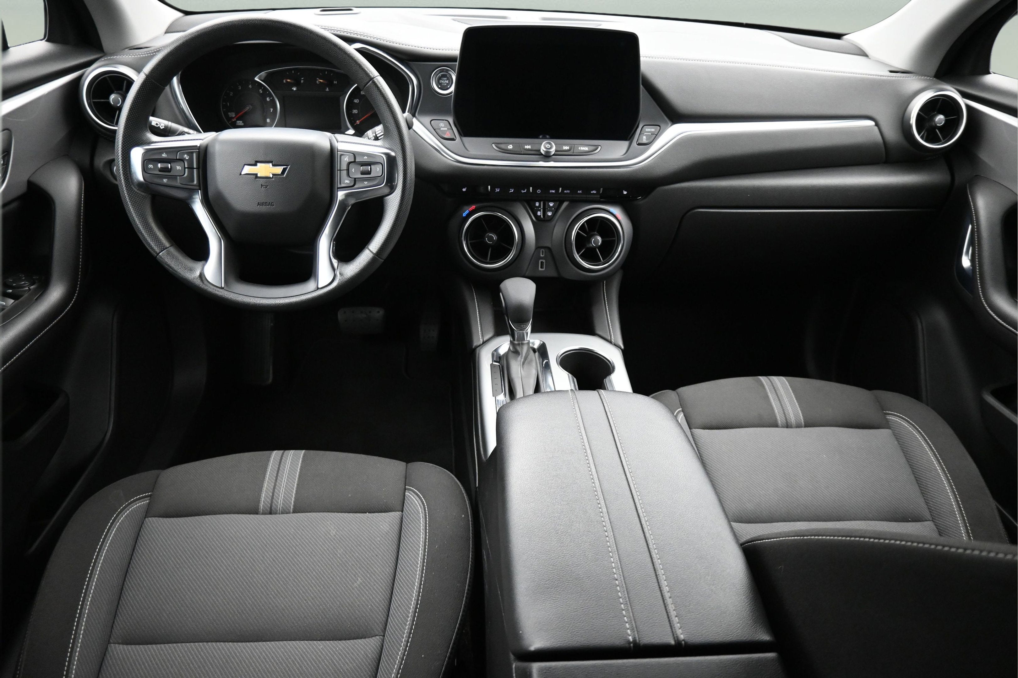 2025 Chevrolet Blazer FWD 2LT