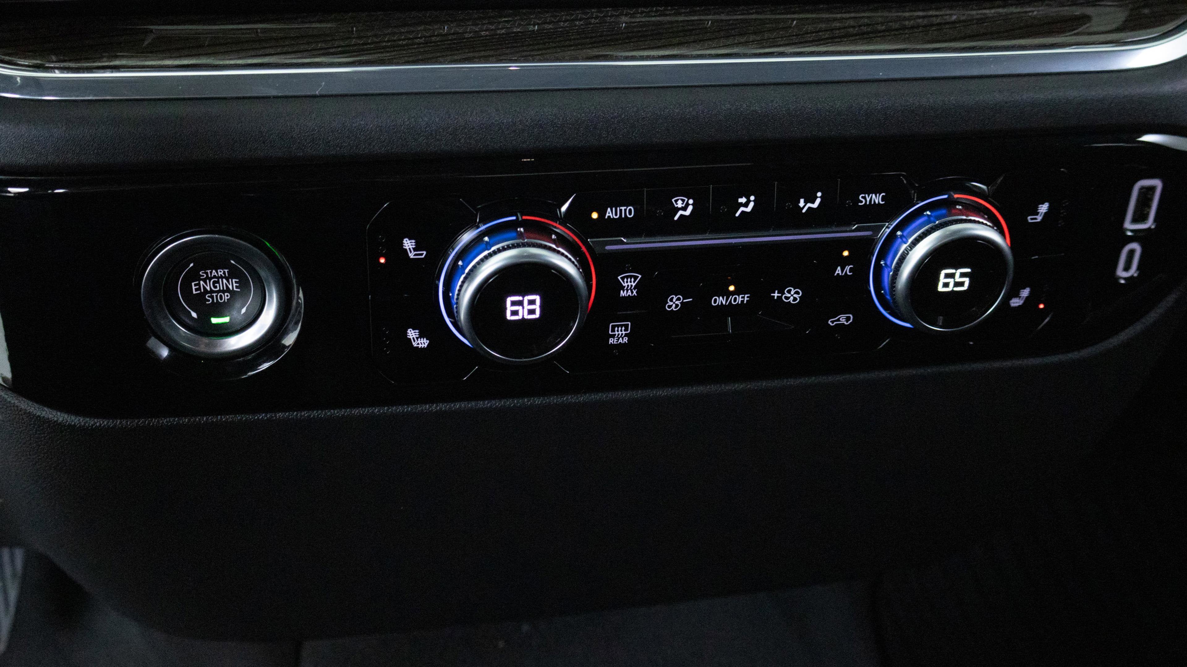 2024 GMC Sierra 1500 4WD Crew Cab Short Box Elevation with 3VL