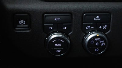 2024 GMC Sierra 1500 4WD Crew Cab Short Box Elevation with 3VL