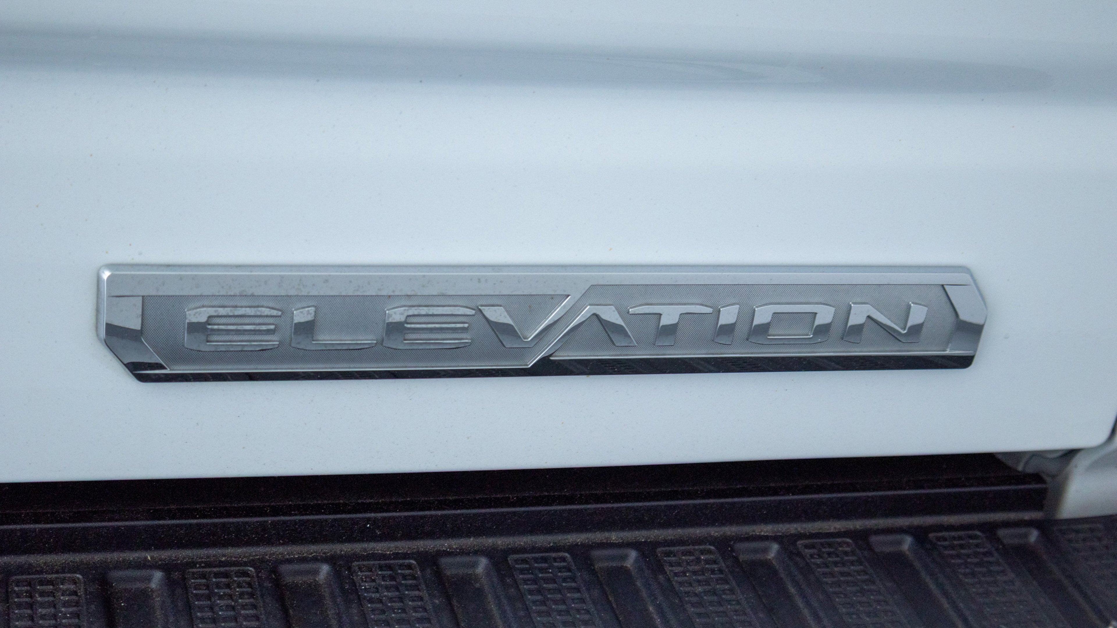 2024 GMC Sierra 1500 4WD Crew Cab Short Box Elevation with 3VL