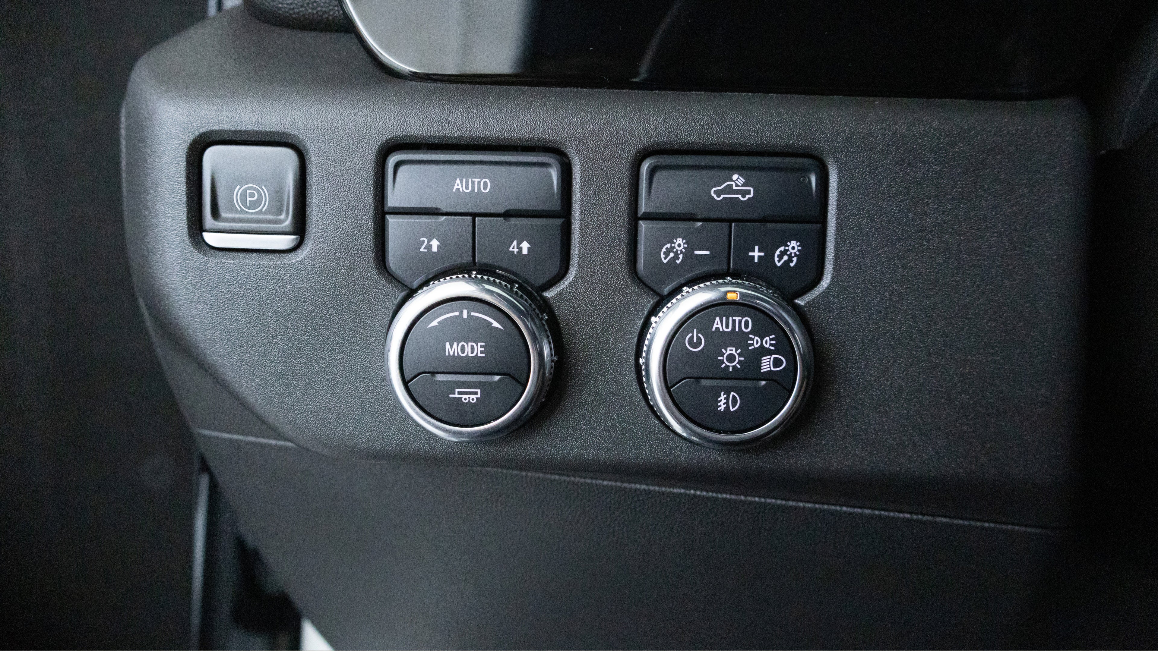 2023 GMC Sierra 1500 4WD Crew Cab Short Box Elevation with 3SB