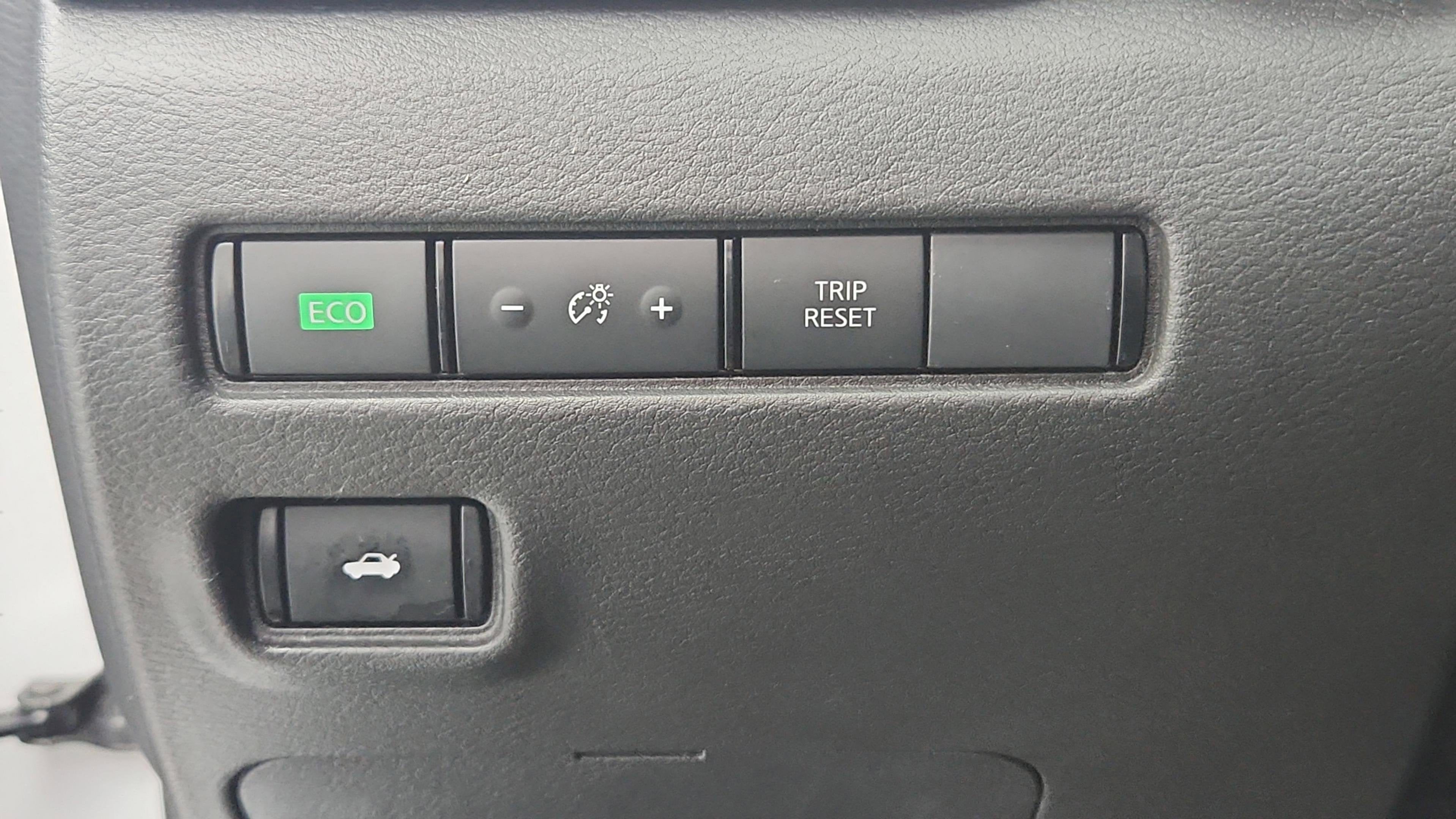 2022 Nissan Sentra SV Xtronic CVT