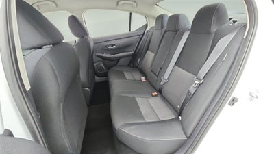 2022 Nissan Sentra SV Xtronic CVT