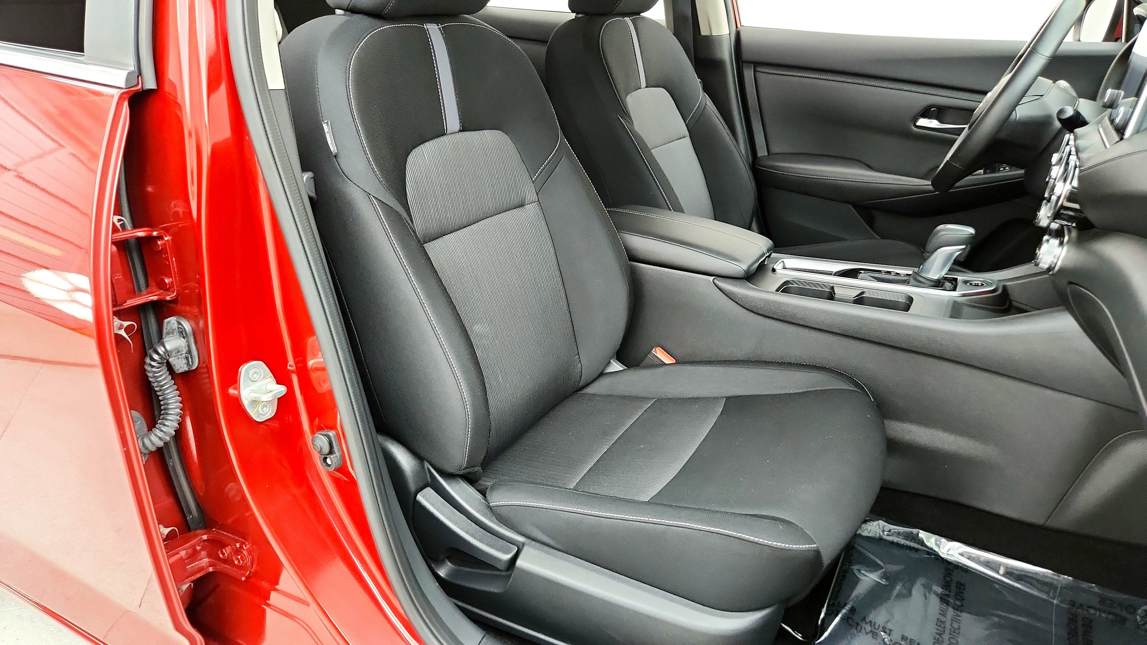 2021 Nissan Sentra SV Xtronic CVT