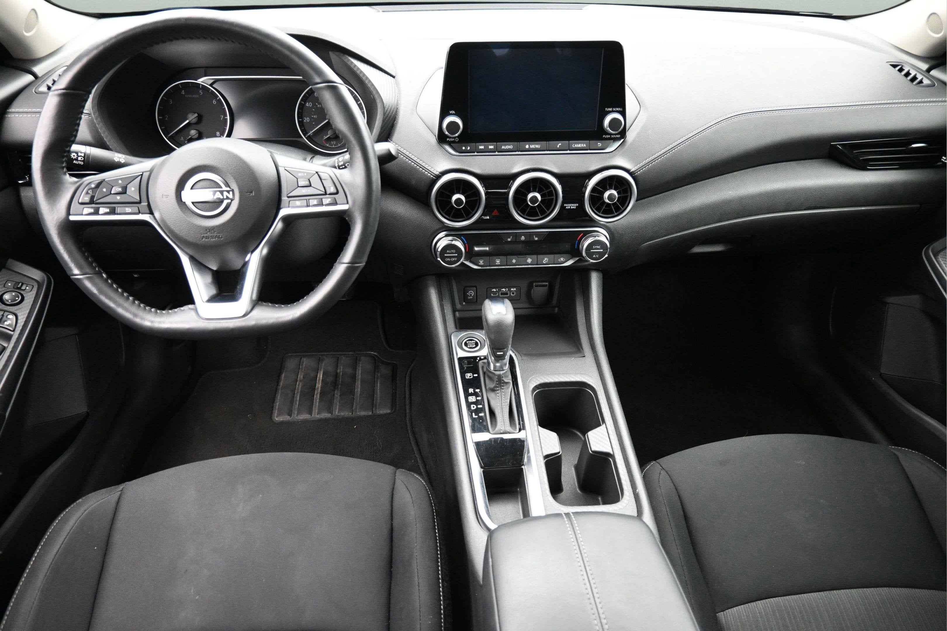 2024 Nissan Sentra SV Xtronic CVT