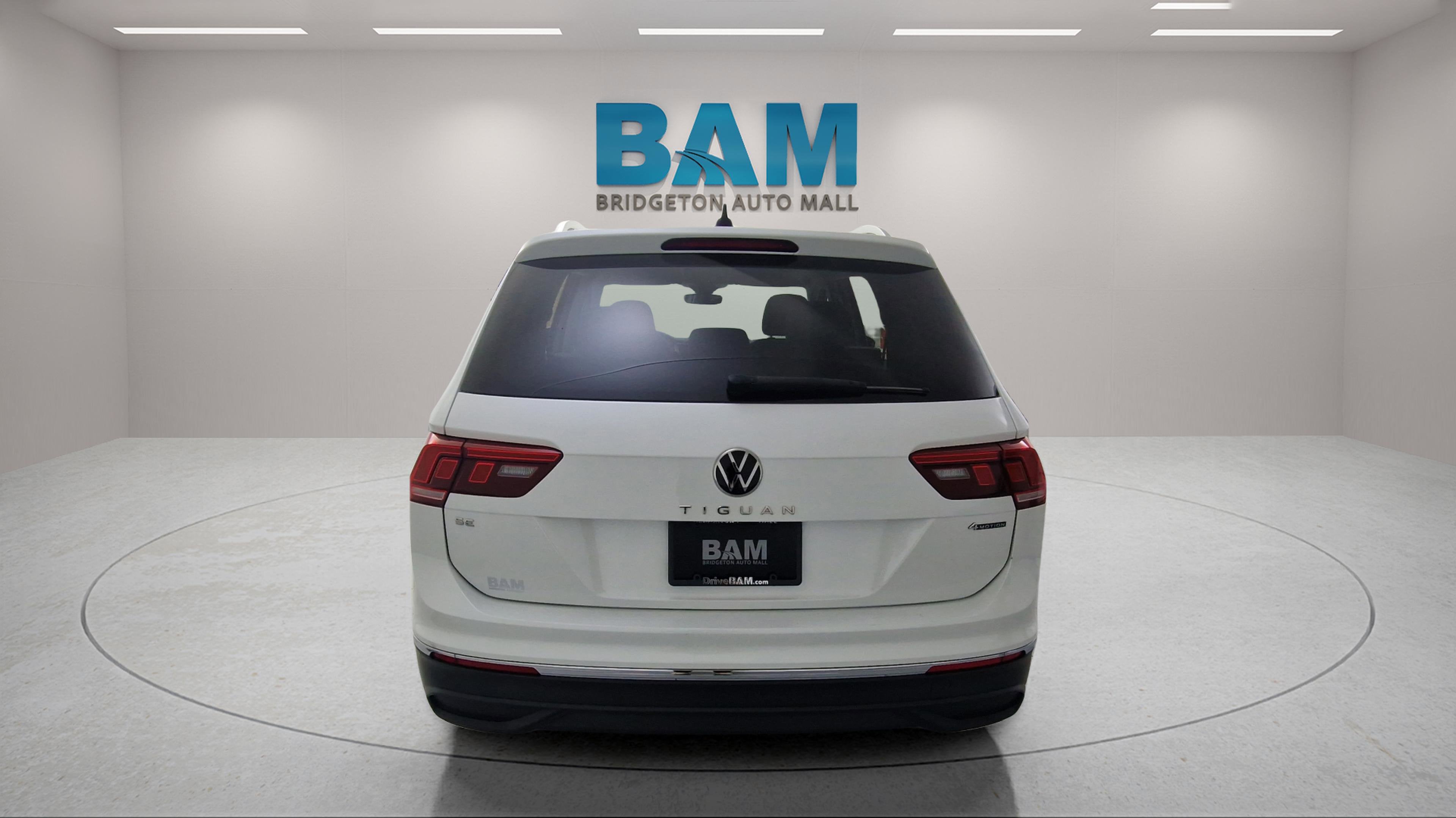 2023 Volkswagen Tiguan 2.0T SE