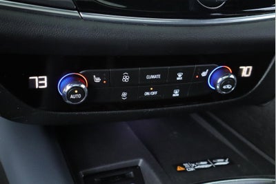 2023 Buick Enclave Essence AWD