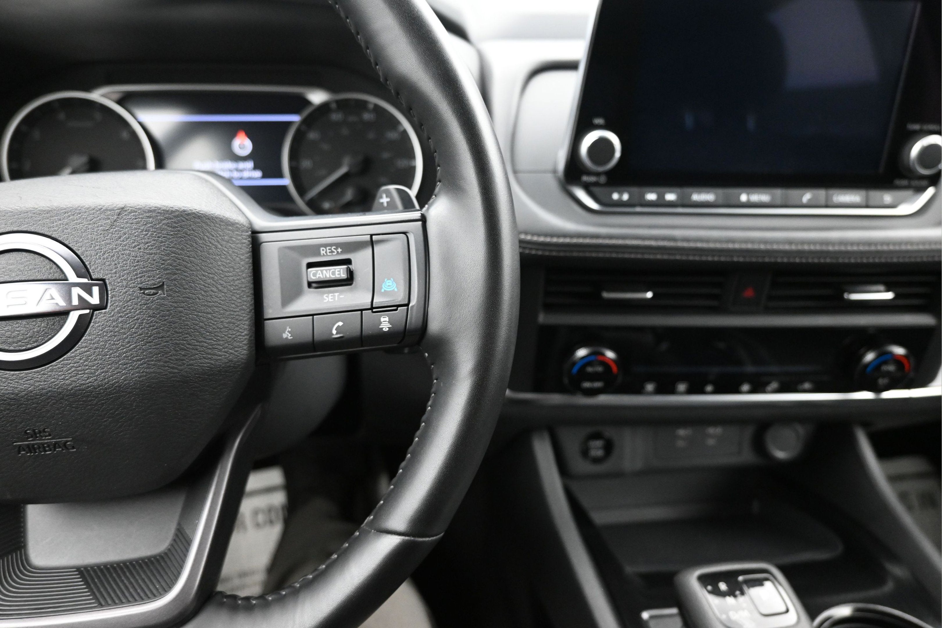 2025 Nissan Rogue SV FWD
