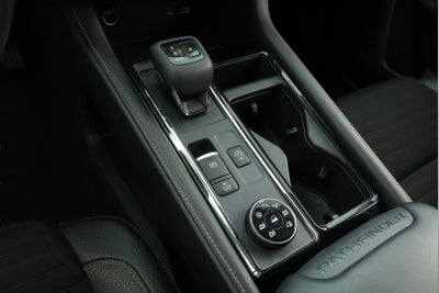 2024 Nissan Pathfinder Rock Creek 4WD