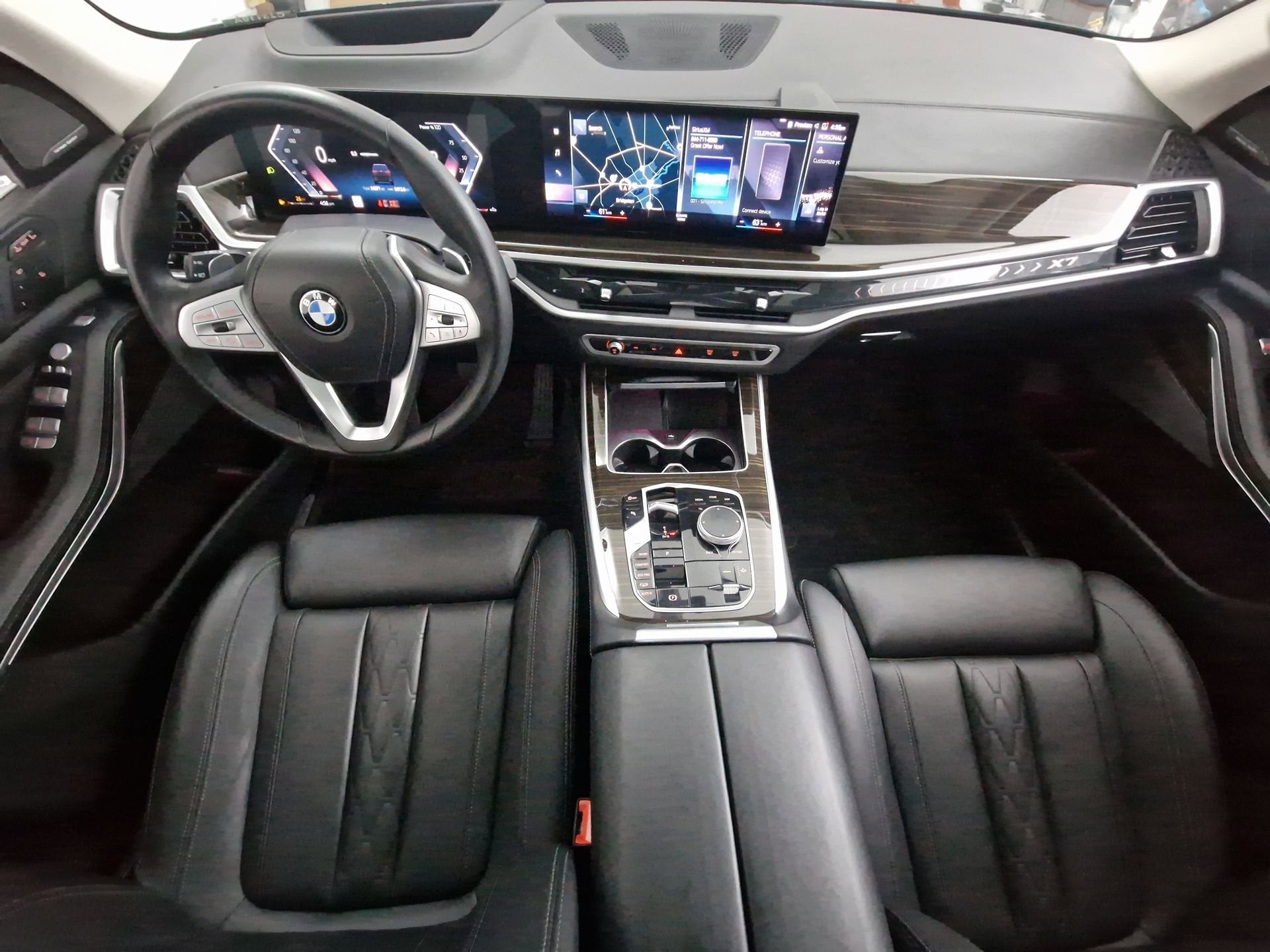 2023 BMW X7 xDrive40i