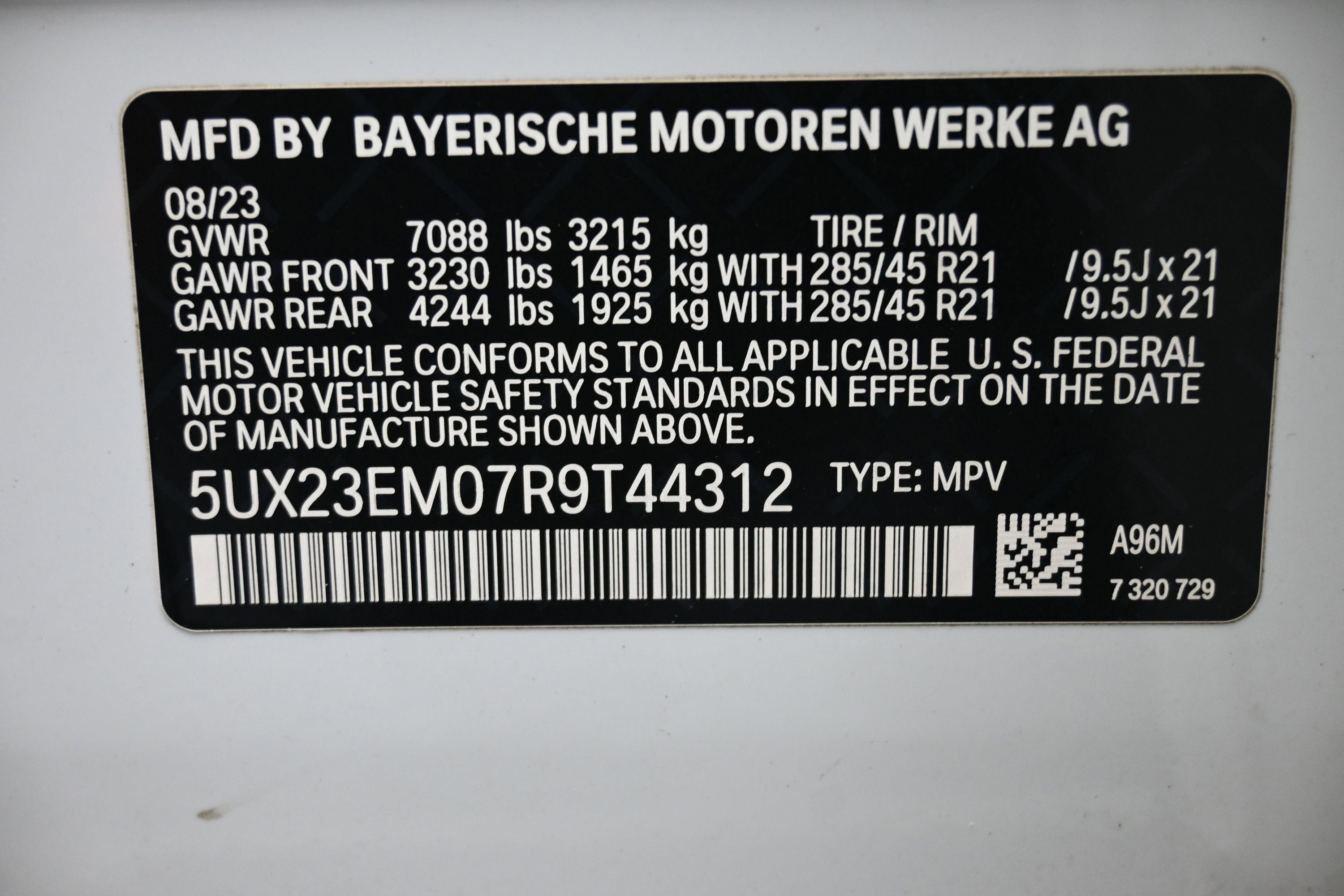 2024 BMW X7 xDrive40i