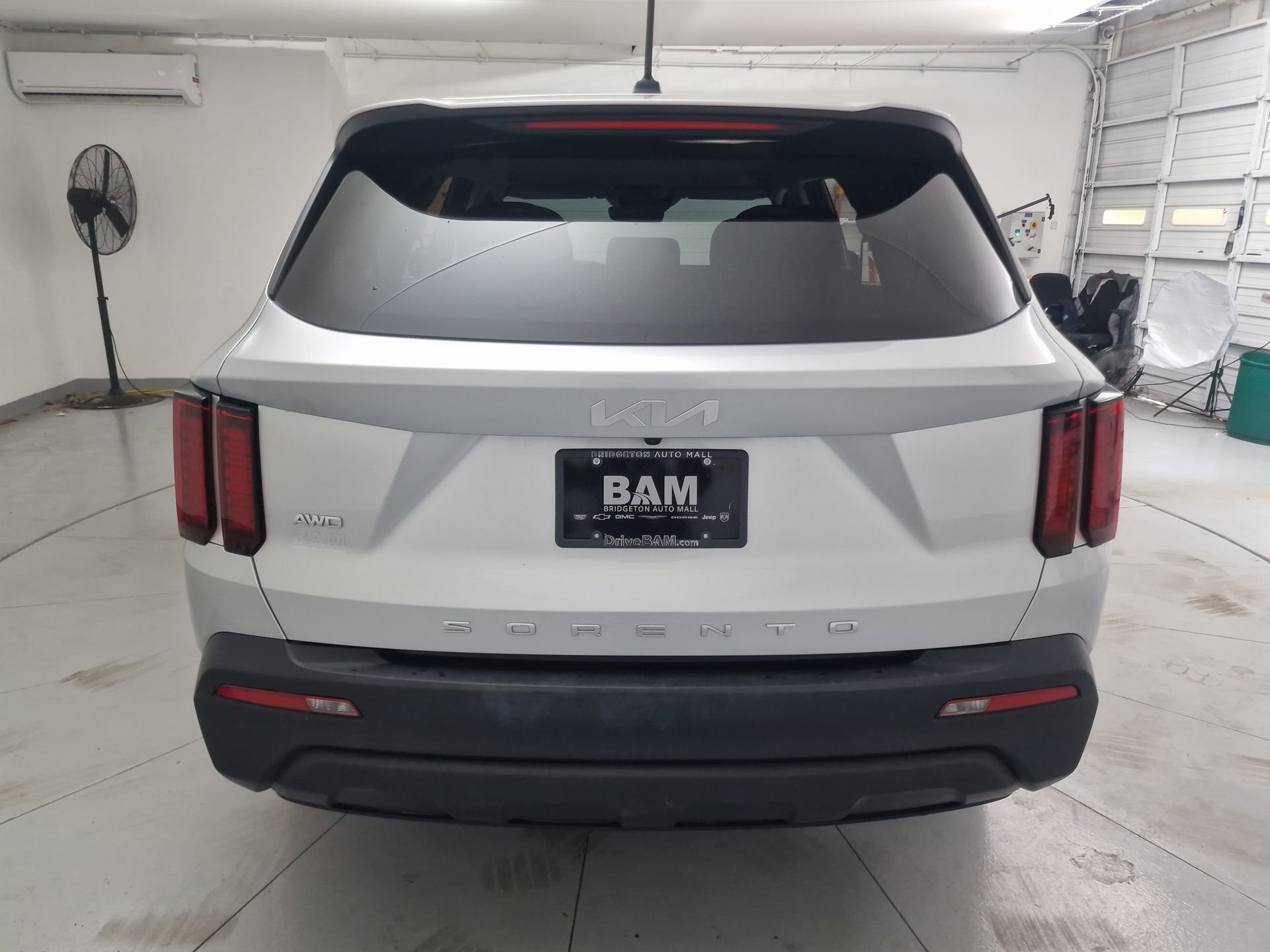 2022 Kia Sorento LX