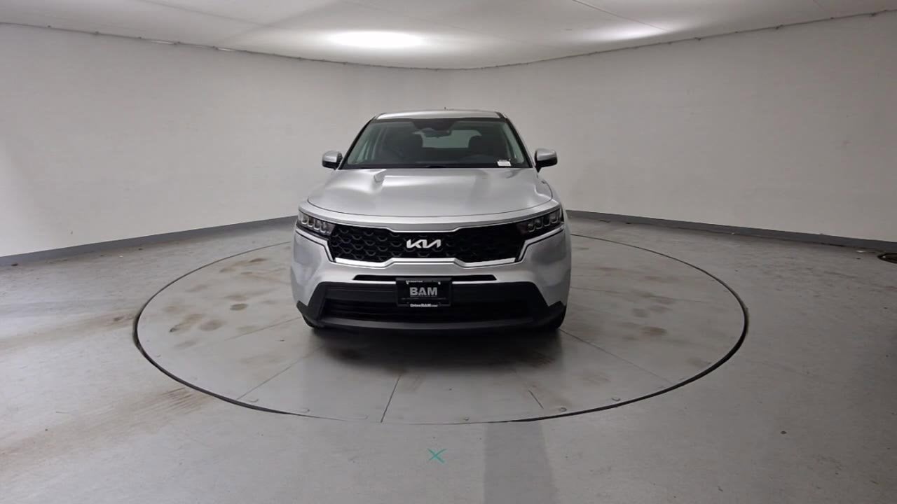 2022 Kia Sorento LX