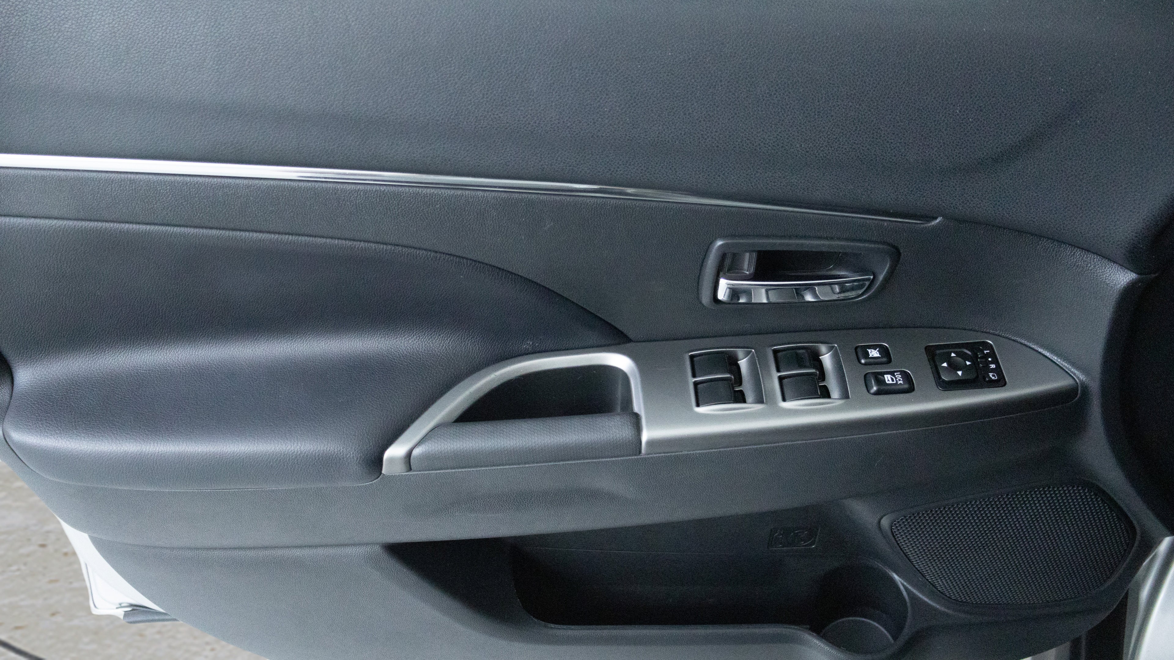 2024 Mitsubishi Outlander Sport Base