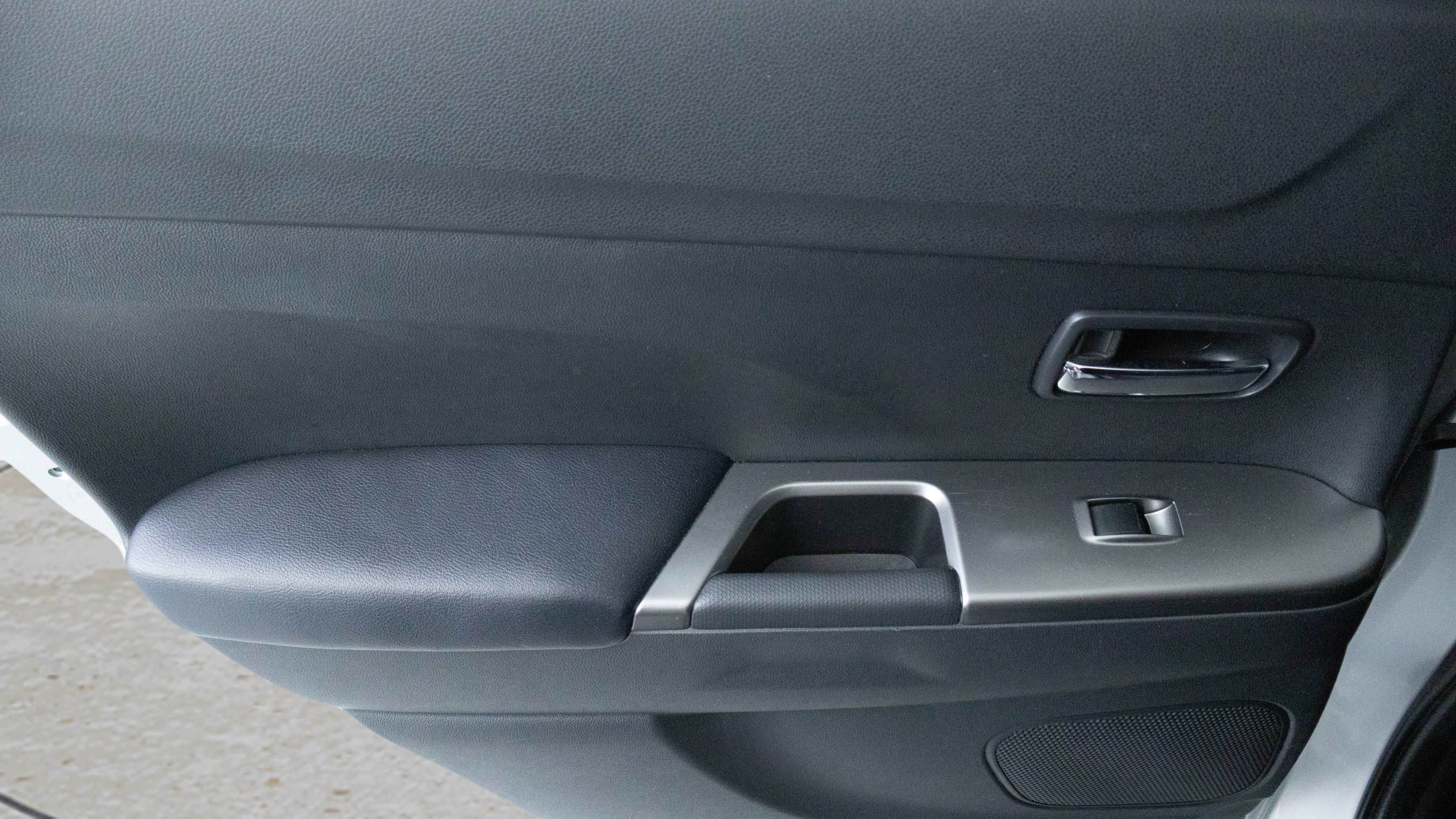 2024 Mitsubishi Outlander Sport Base