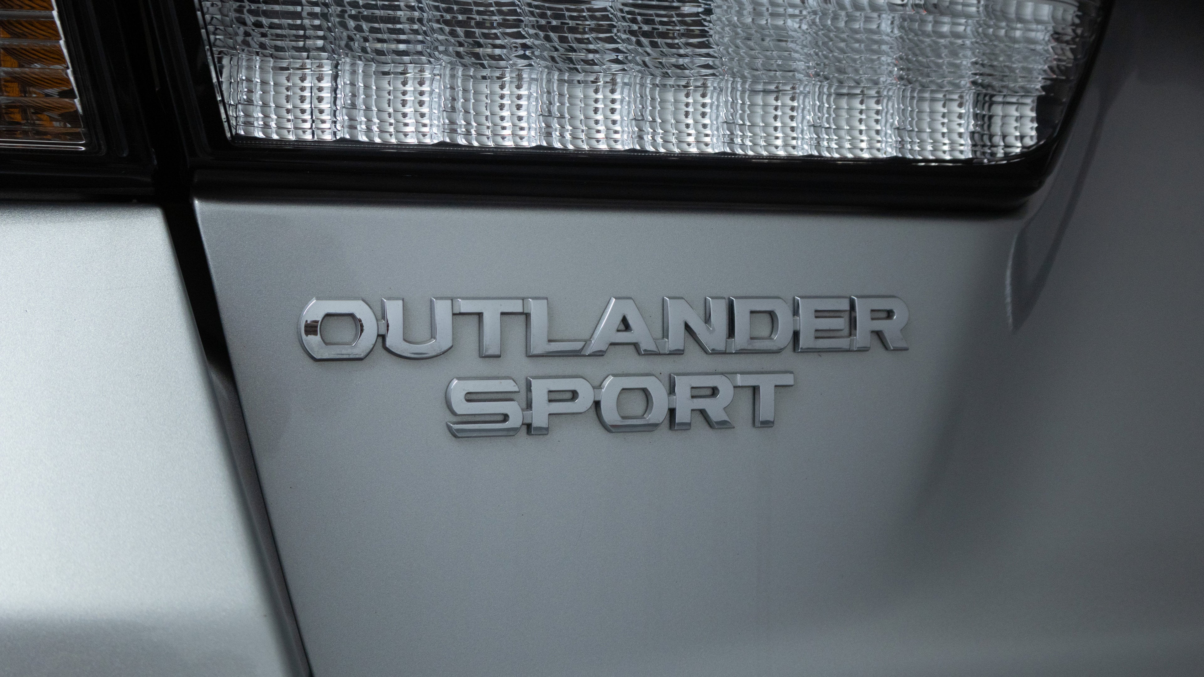 2024 Mitsubishi Outlander Sport Base