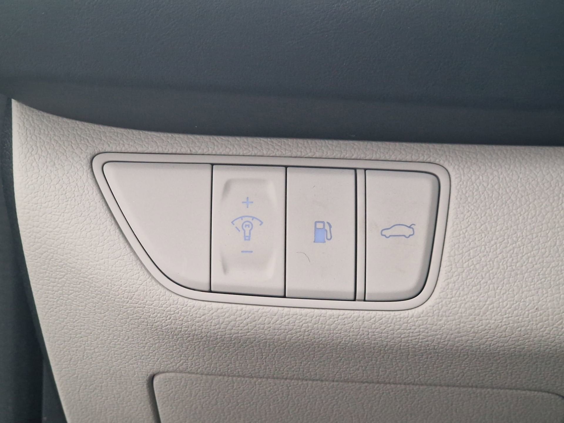 2022 Genesis G70 2.0T AWD