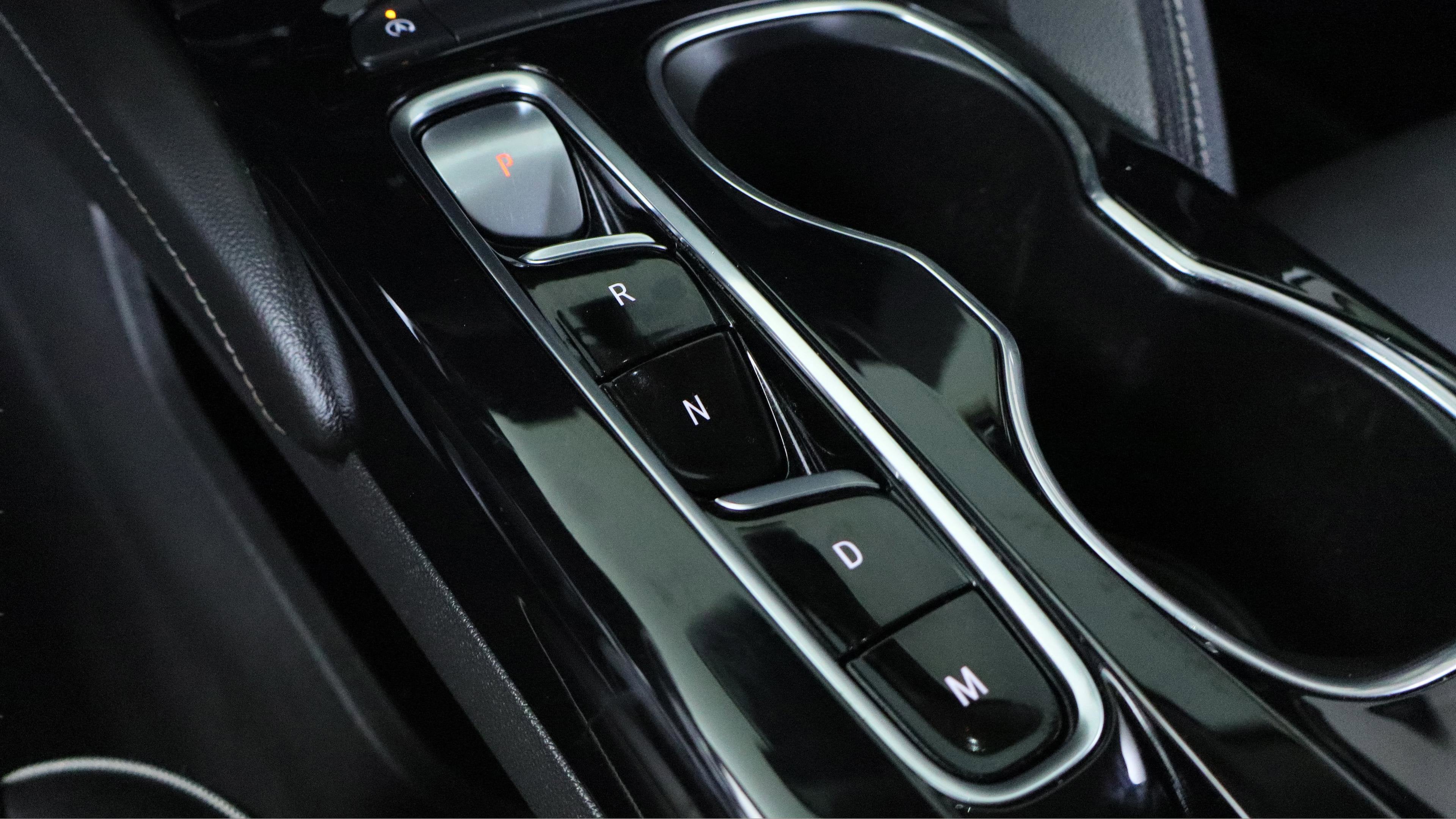 2023 Buick Envision Essence FWD