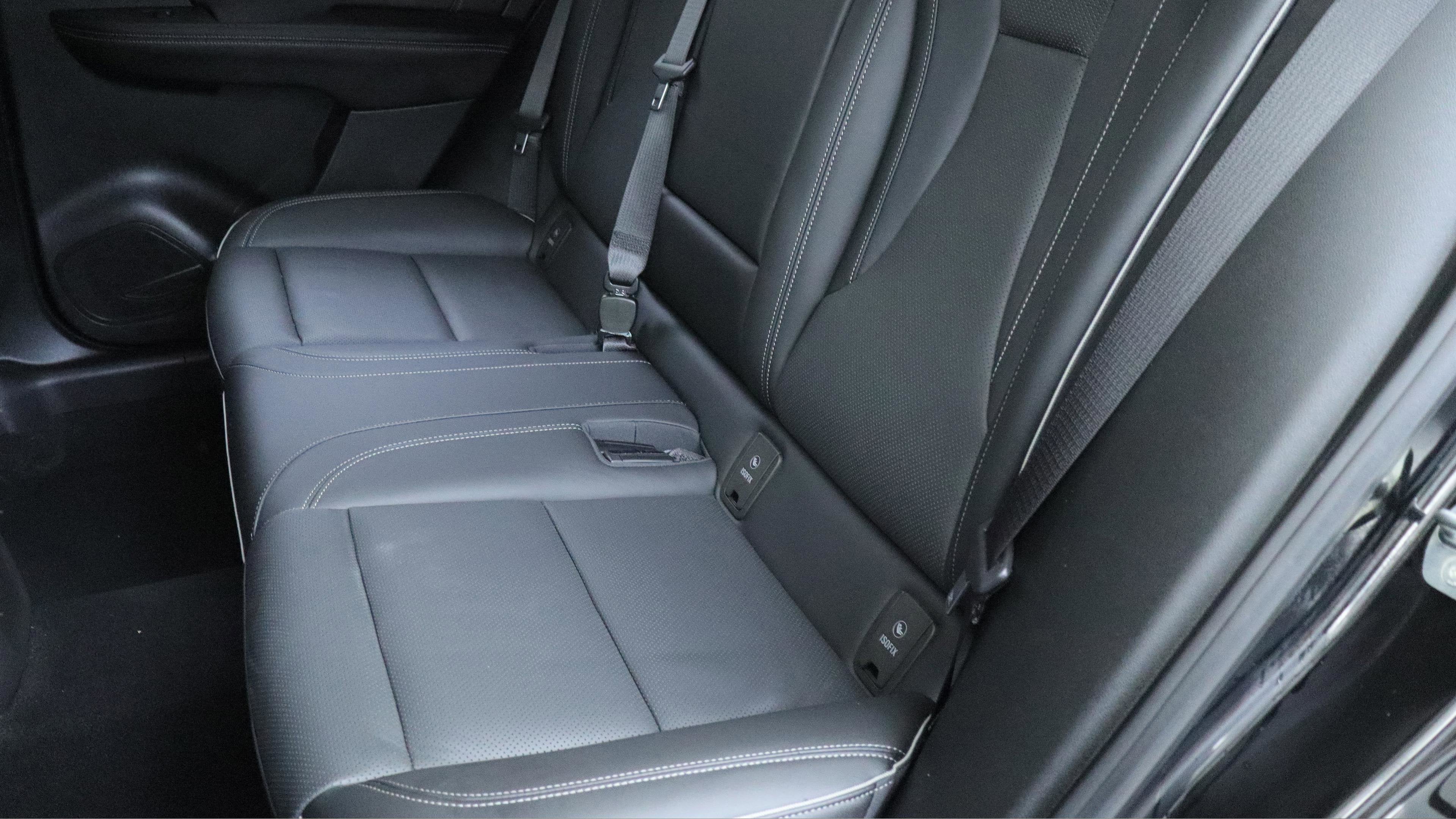 2023 Buick Envision Essence FWD