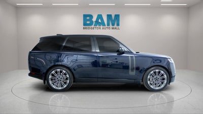 2023 Land Rover Range Rover P530 SE