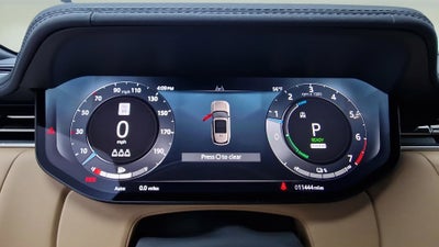 2025 Land Rover Range Rover P550e SE