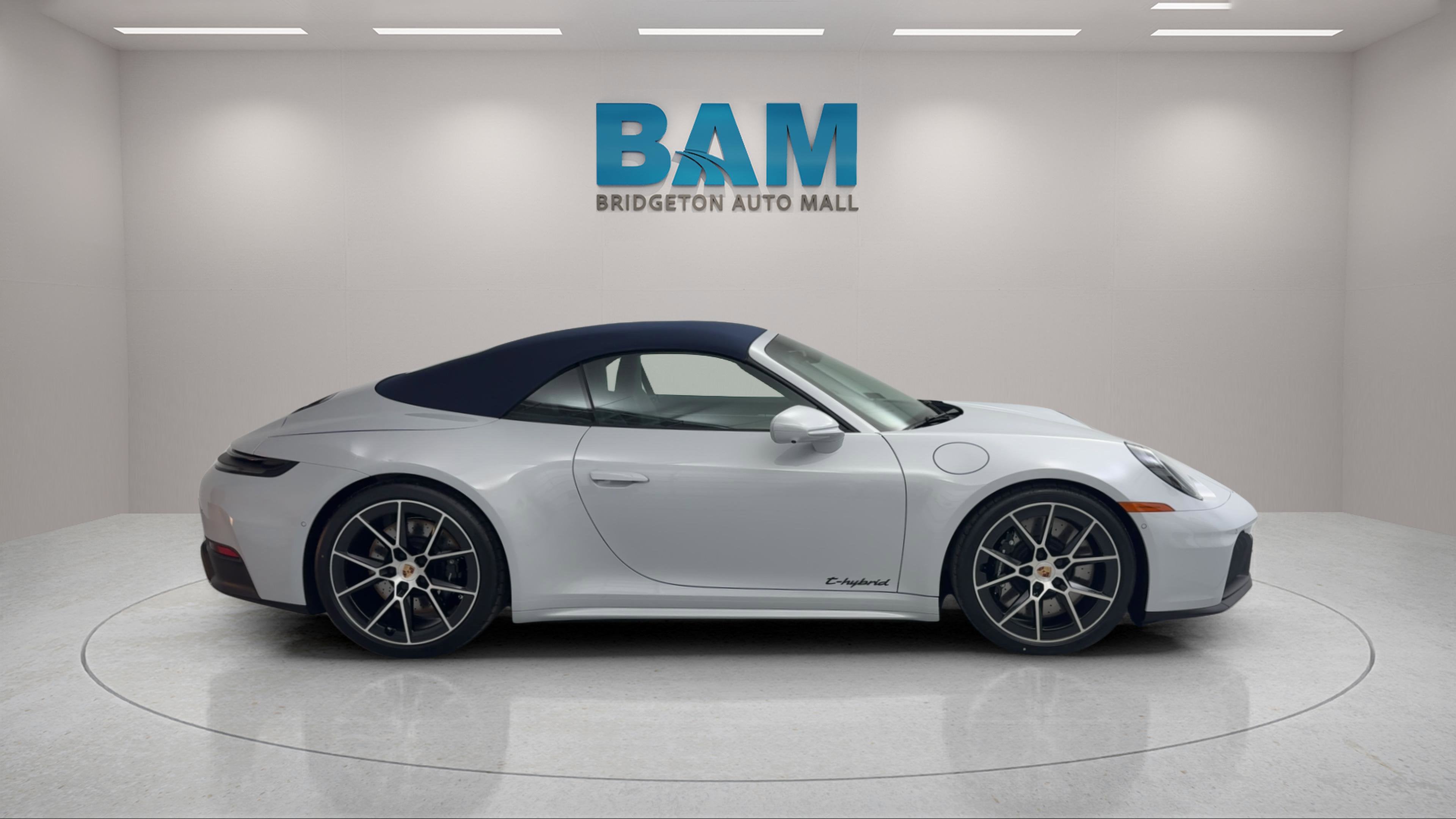 2026 Porsche 911 Carrera GTS Cabriolet