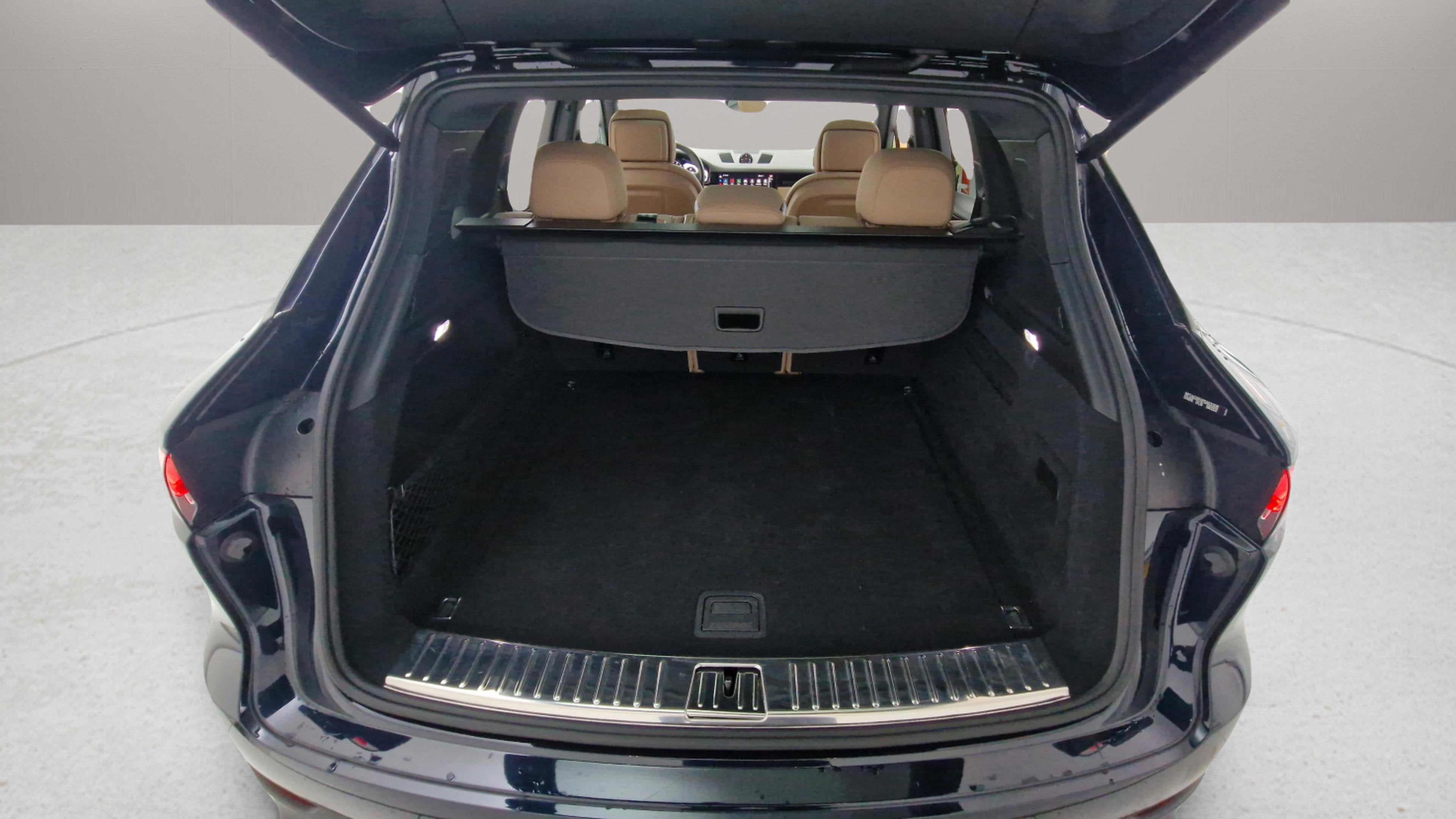 2023 Porsche Cayenne AWD